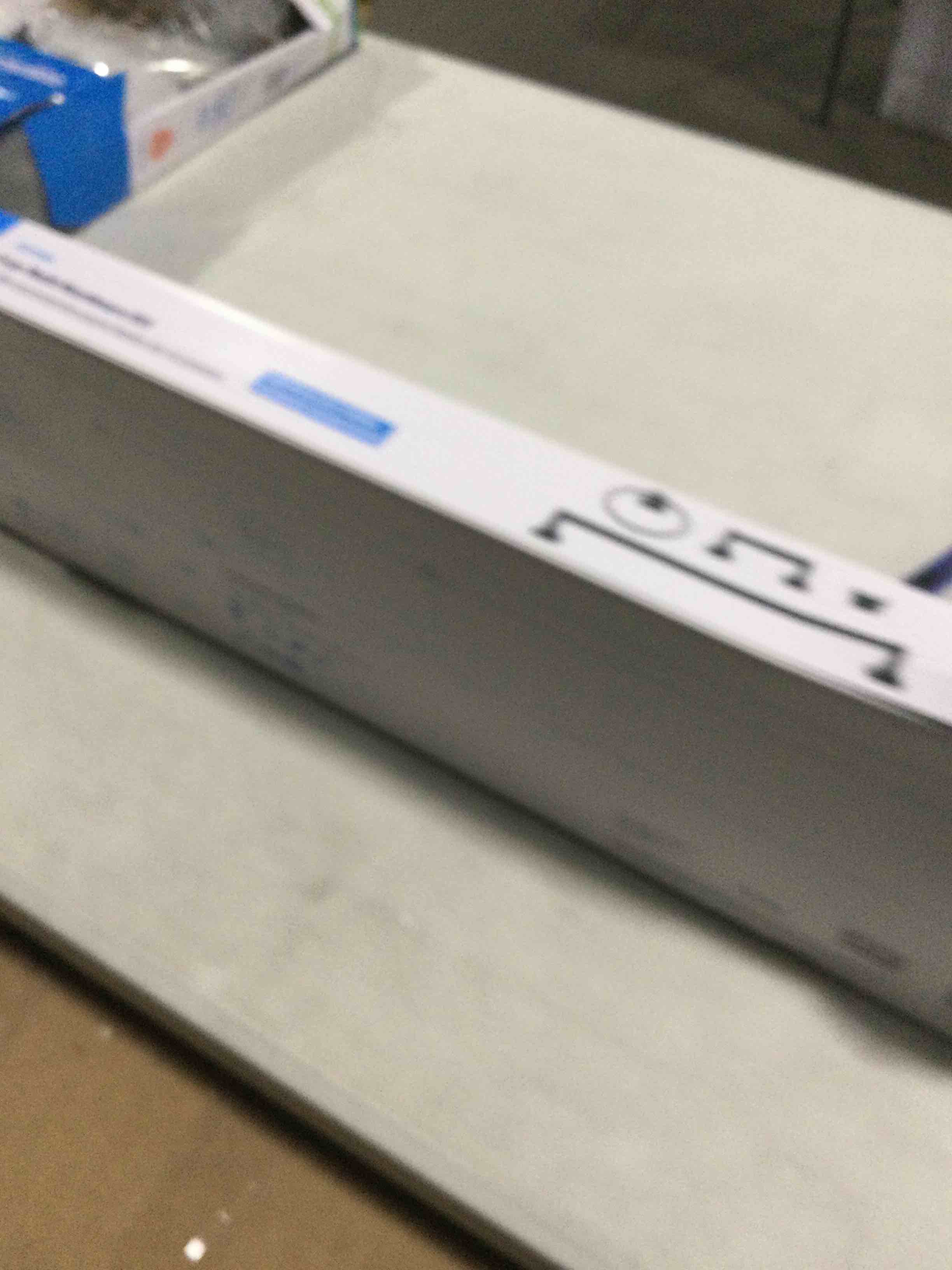 https://s3.amazonaws.com/lotting-images-prod/bidfta/PPE2057039_1739292928439.jpeg