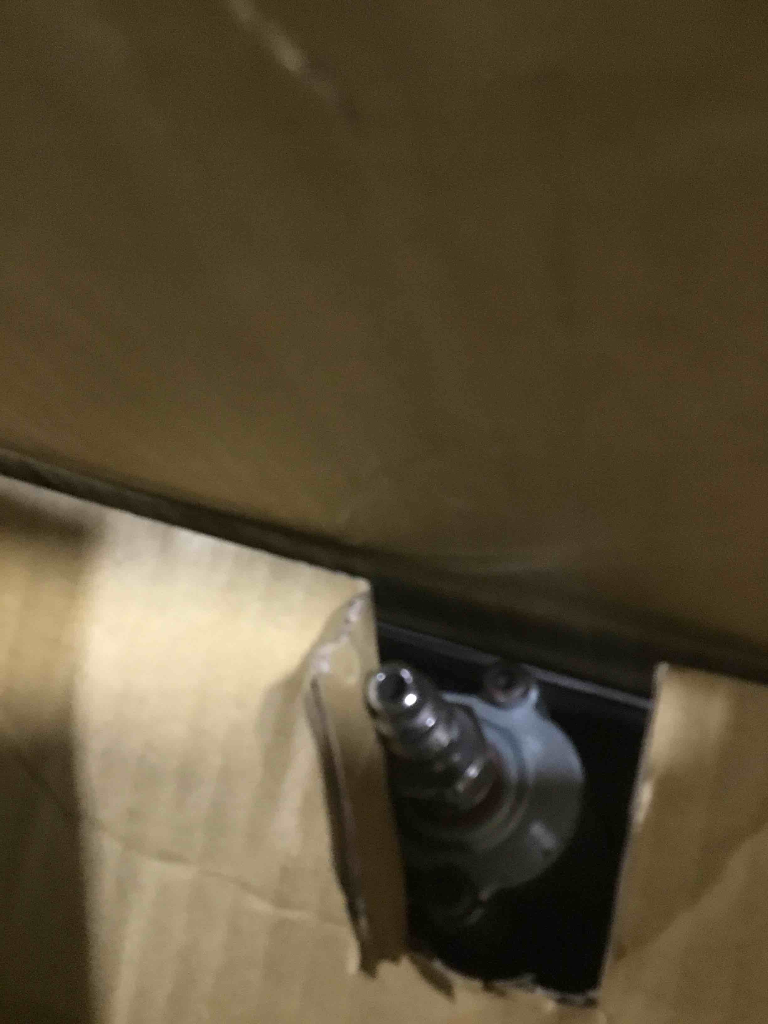 https://s3.amazonaws.com/lotting-images-prod/bidfta/PPE2057052_1739296124865.jpeg