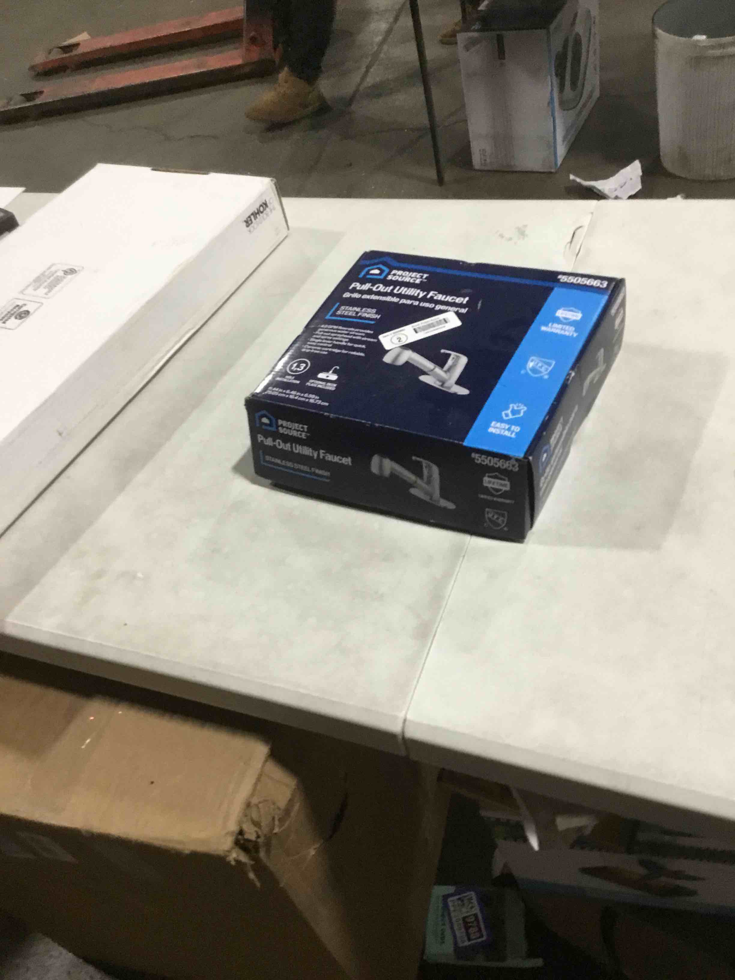 https://s3.amazonaws.com/lotting-images-prod/bidfta/PPE2057053_1739296731167.jpeg