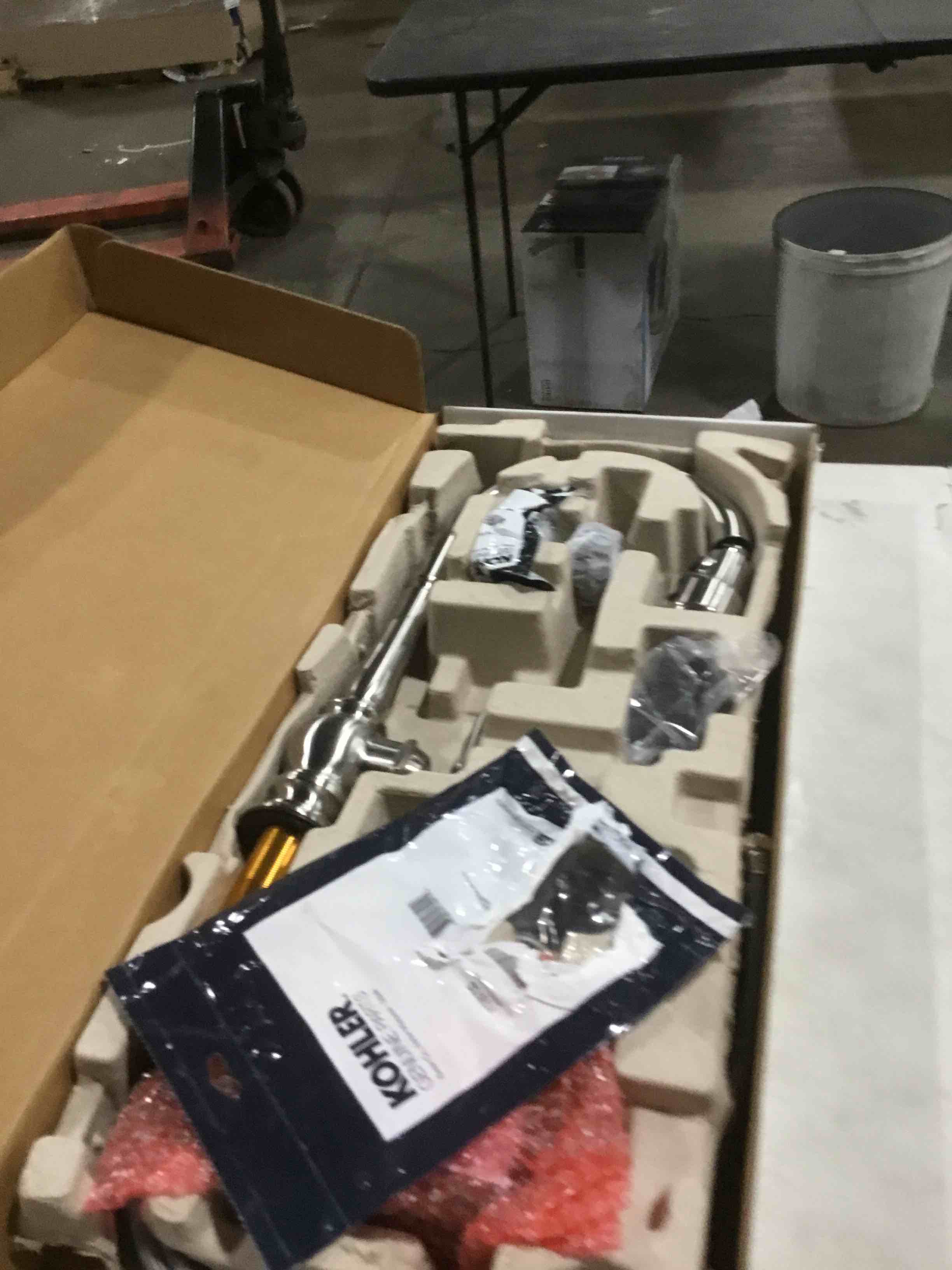 https://s3.amazonaws.com/lotting-images-prod/bidfta/PPE2057054_1739296836390.jpeg