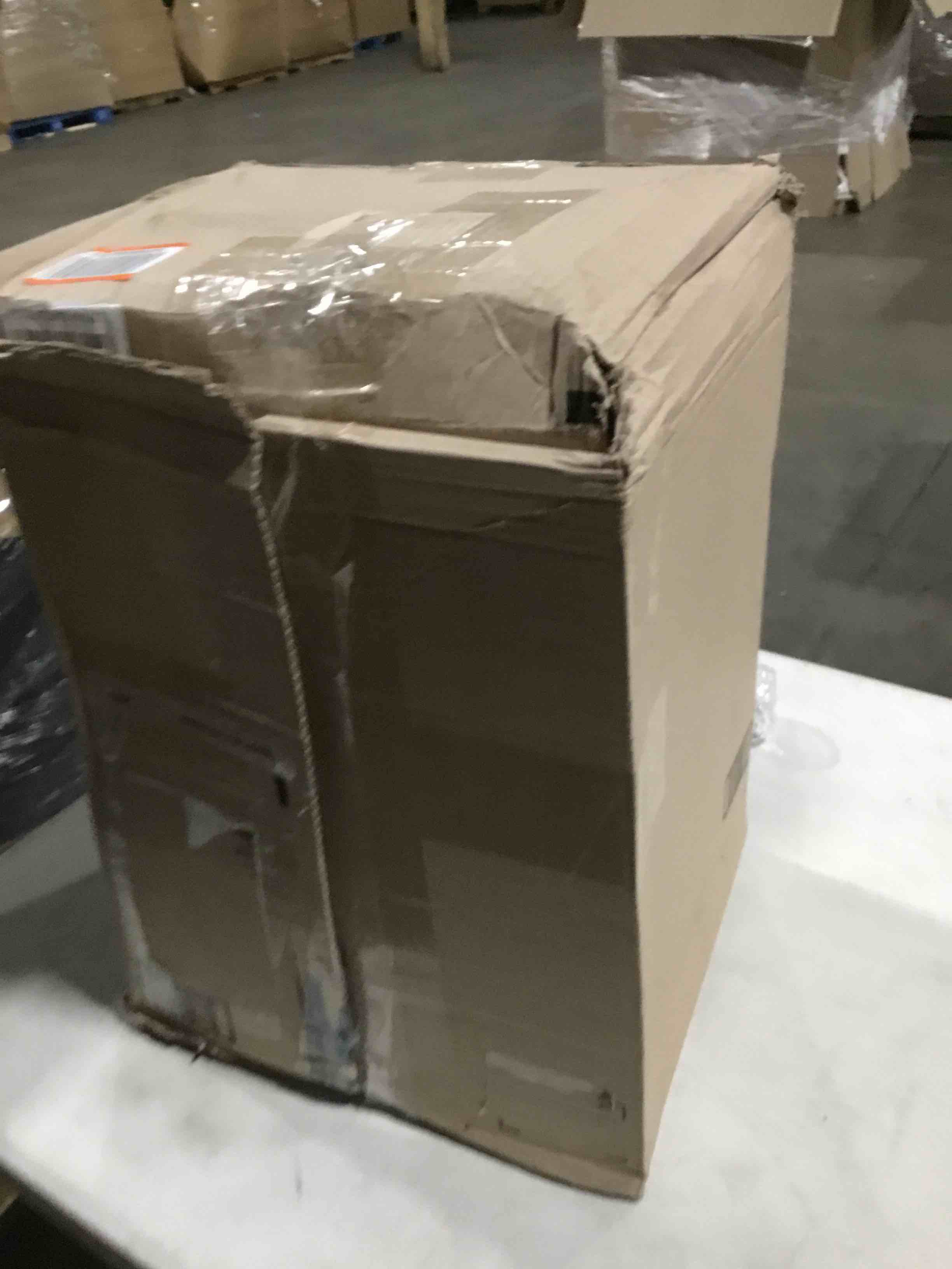 https://s3.amazonaws.com/lotting-images-prod/bidfta/PPE2057078_1739364134375.jpeg