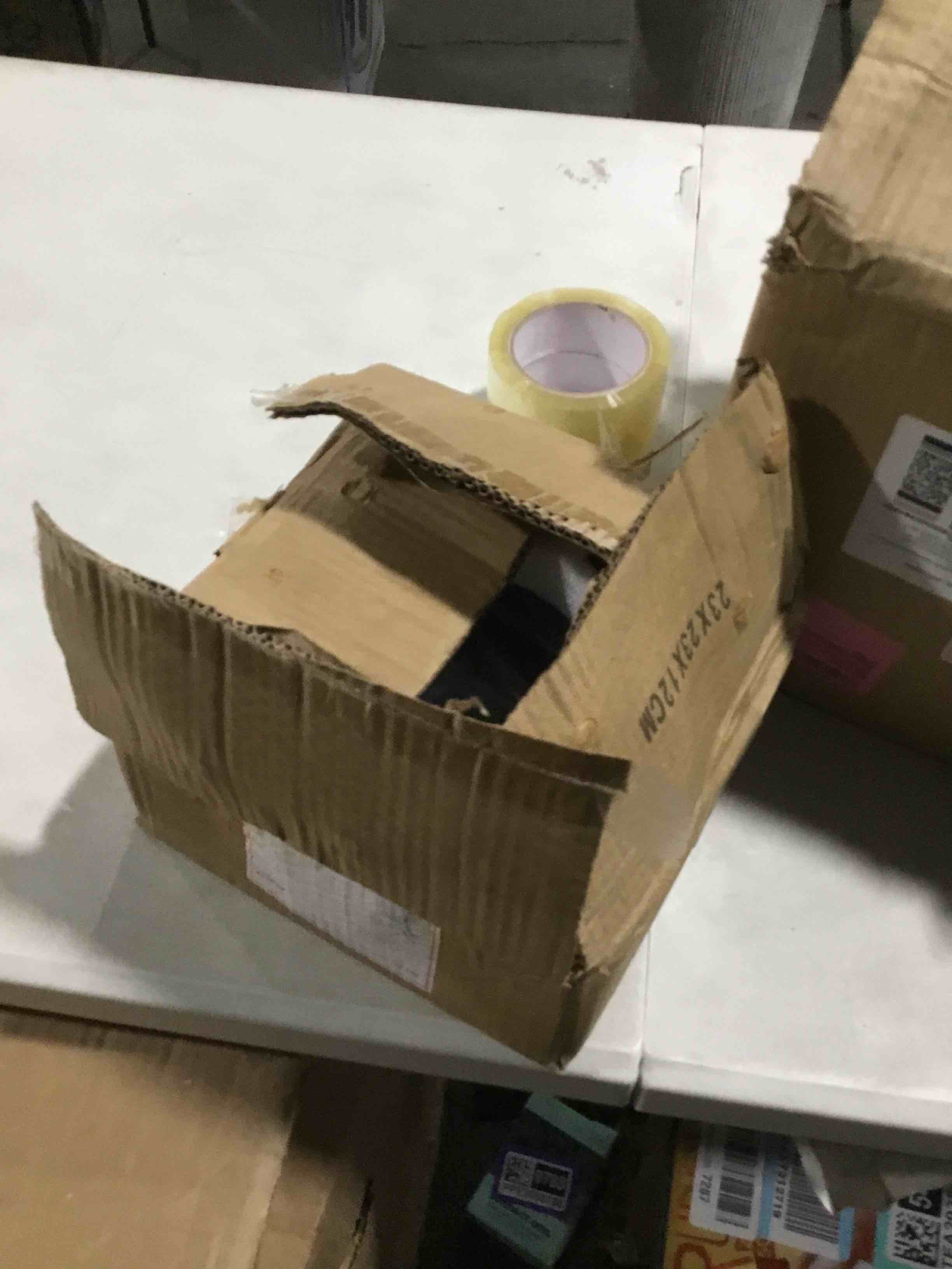 https://s3.amazonaws.com/lotting-images-prod/bidfta/PPE2057215_1739384818063.jpeg