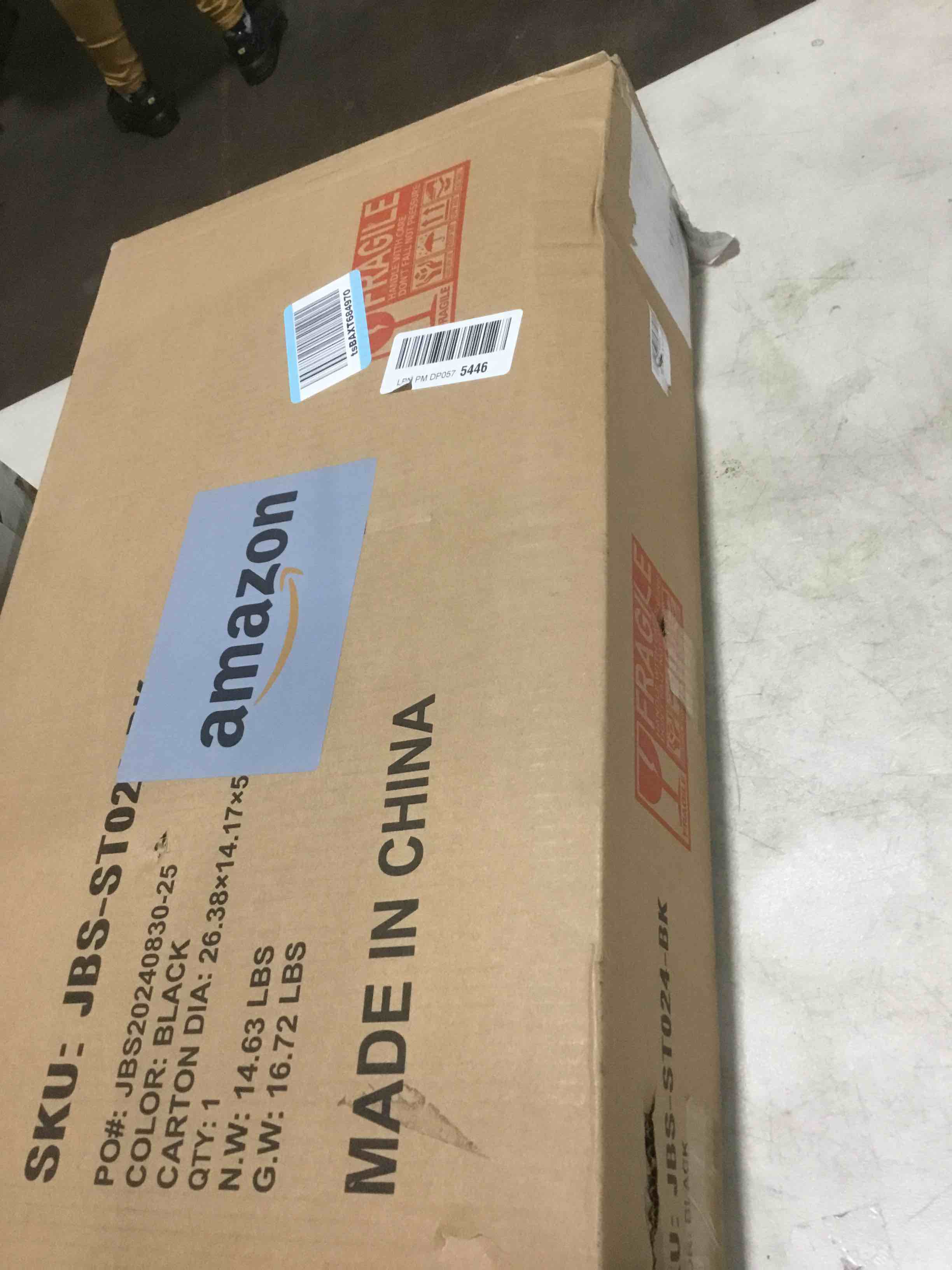 https://s3.amazonaws.com/lotting-images-prod/bidfta/PPE2057932_1740662322472.jpeg