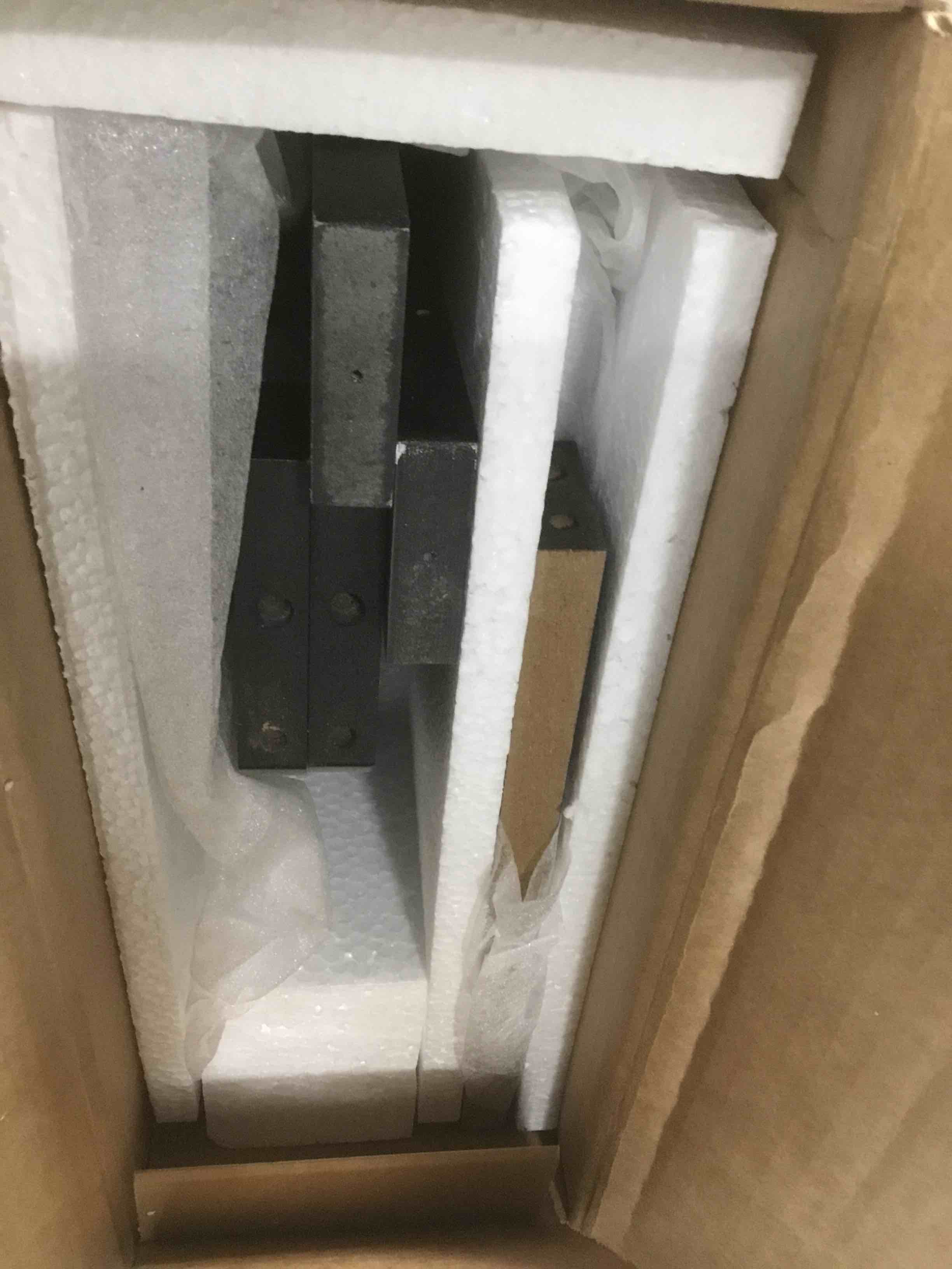 https://s3.amazonaws.com/lotting-images-prod/bidfta/PPE2057932_1740662364121.jpeg