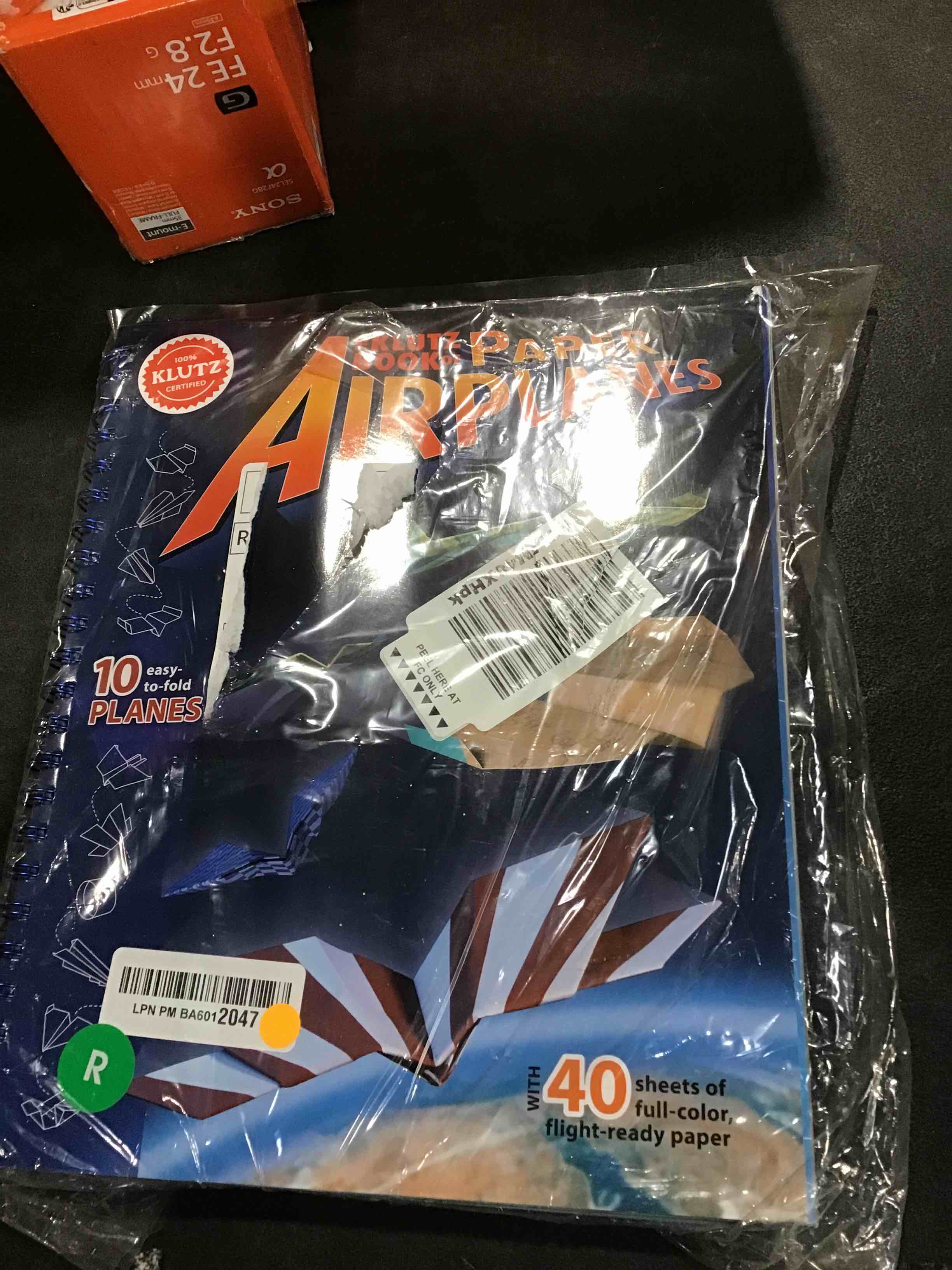 https://s3.amazonaws.com/lotting-images-prod/bidfta/PPE2058115_1740775733203.jpeg