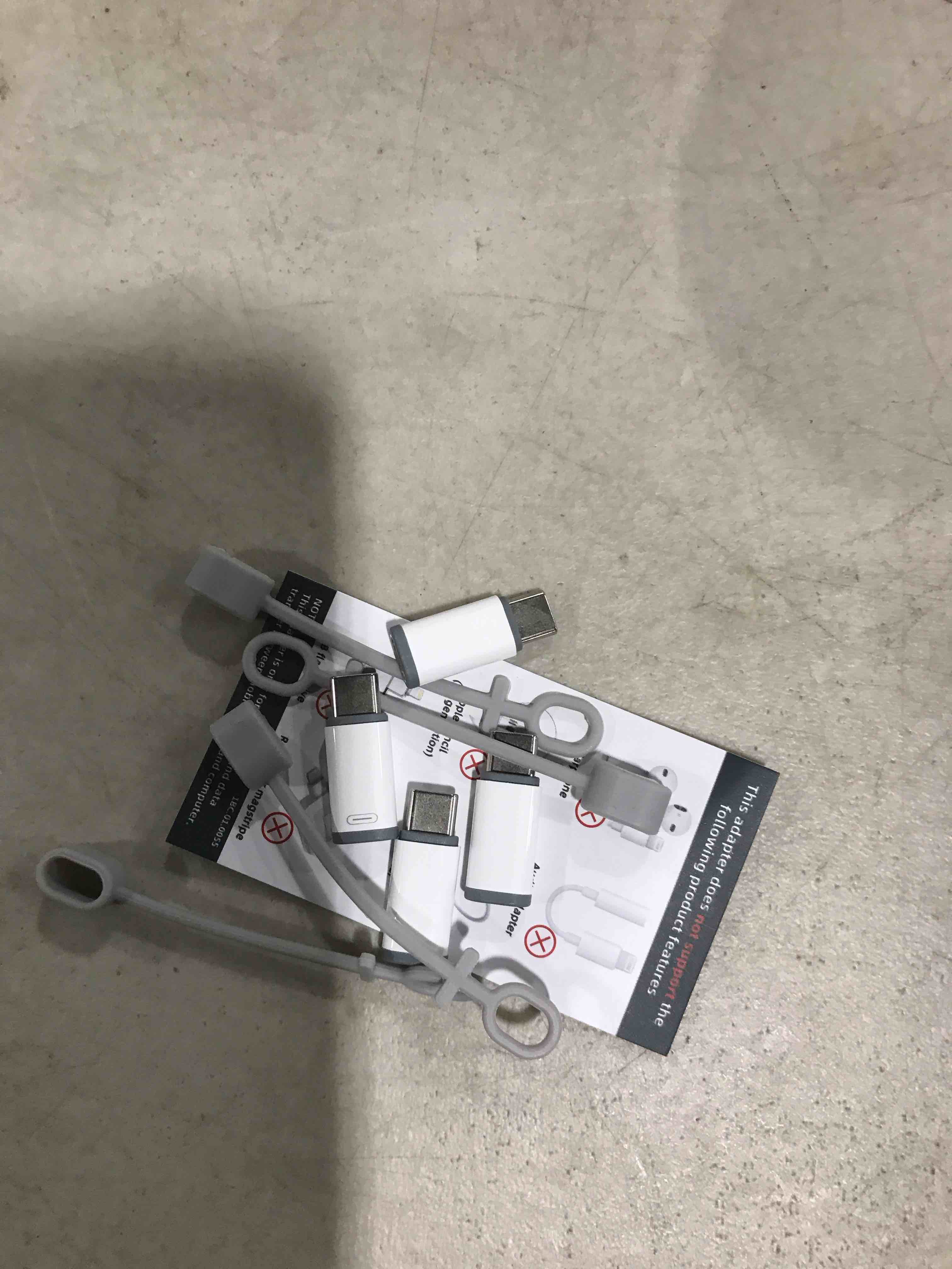 https://s3.amazonaws.com/lotting-images-prod/bidfta/PPE2058556_1741179675762.jpeg