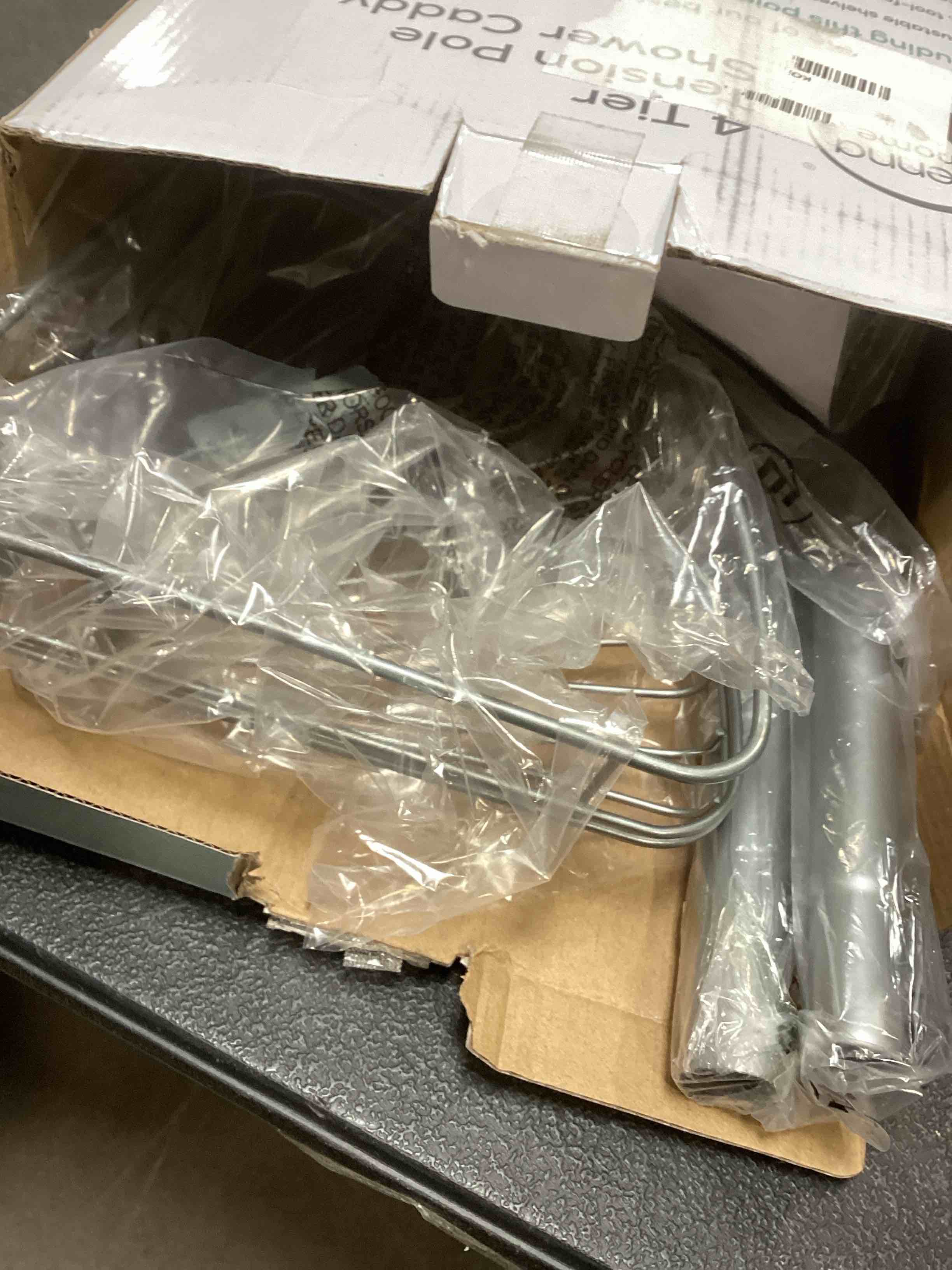 https://s3.amazonaws.com/lotting-images-prod/bidfta/PPE2058792_1741289233541.jpeg