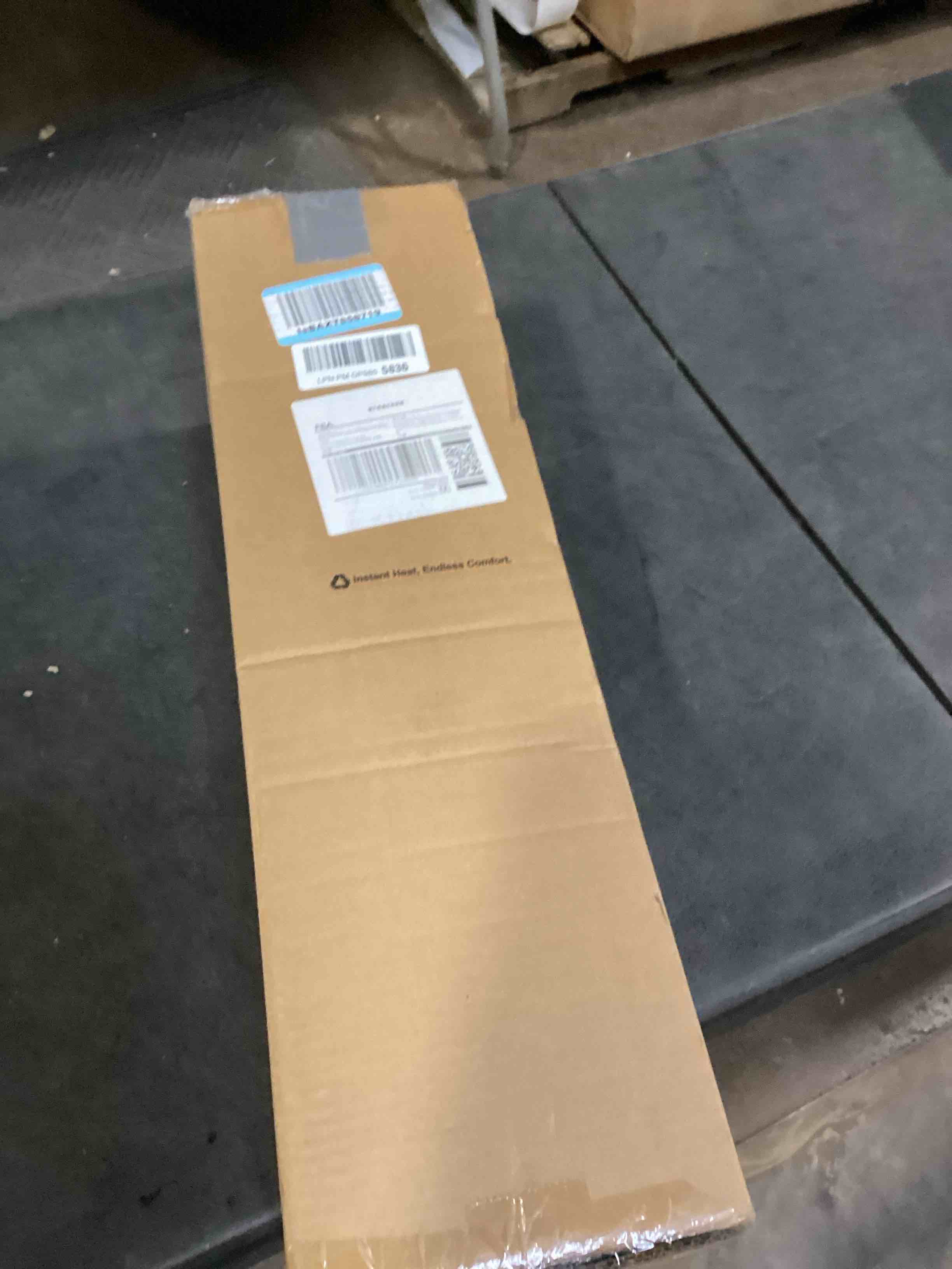 https://s3.amazonaws.com/lotting-images-prod/bidfta/PPE2059403_1738163178979.jpeg