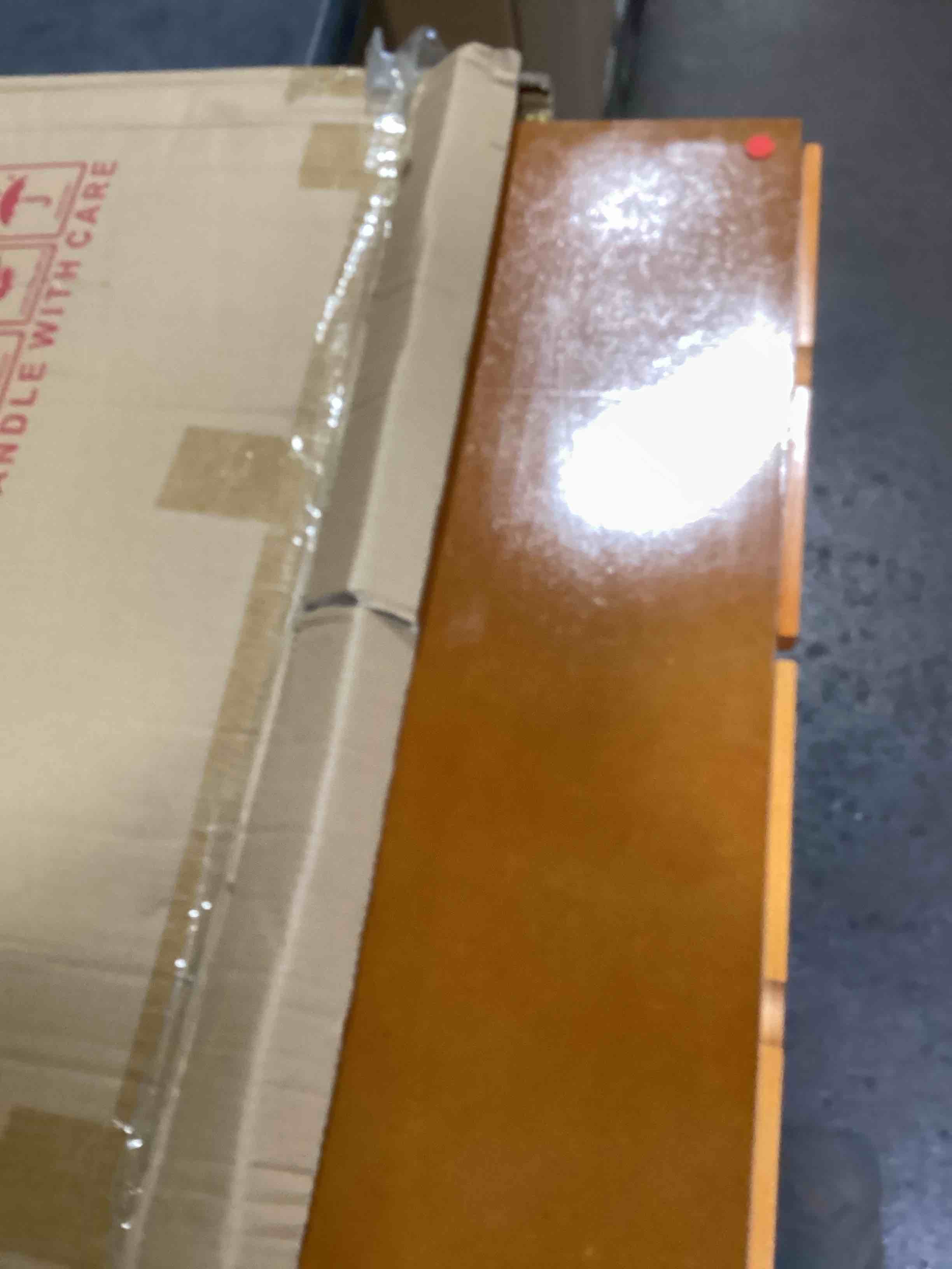 https://s3.amazonaws.com/lotting-images-prod/bidfta/PPE2059407_1738163527791.jpeg