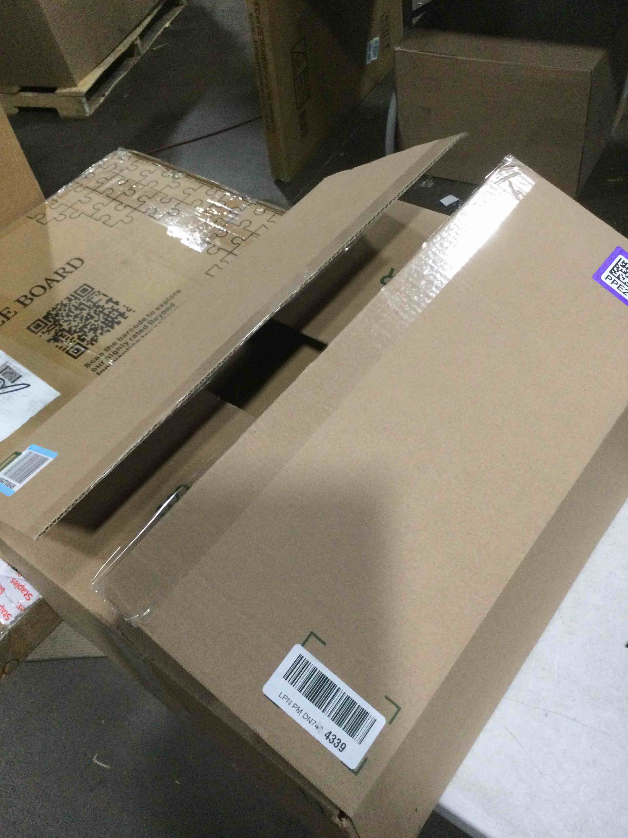 https://s3.amazonaws.com/lotting-images-prod/bidfta/PPE2059678_1738258510635.jpeg