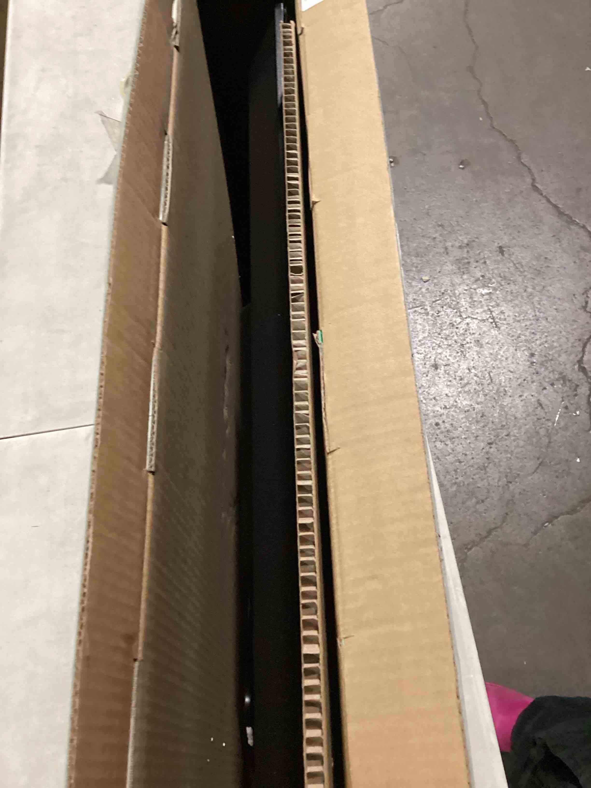 https://s3.amazonaws.com/lotting-images-prod/bidfta/PPE2060327_1739372276399.jpeg