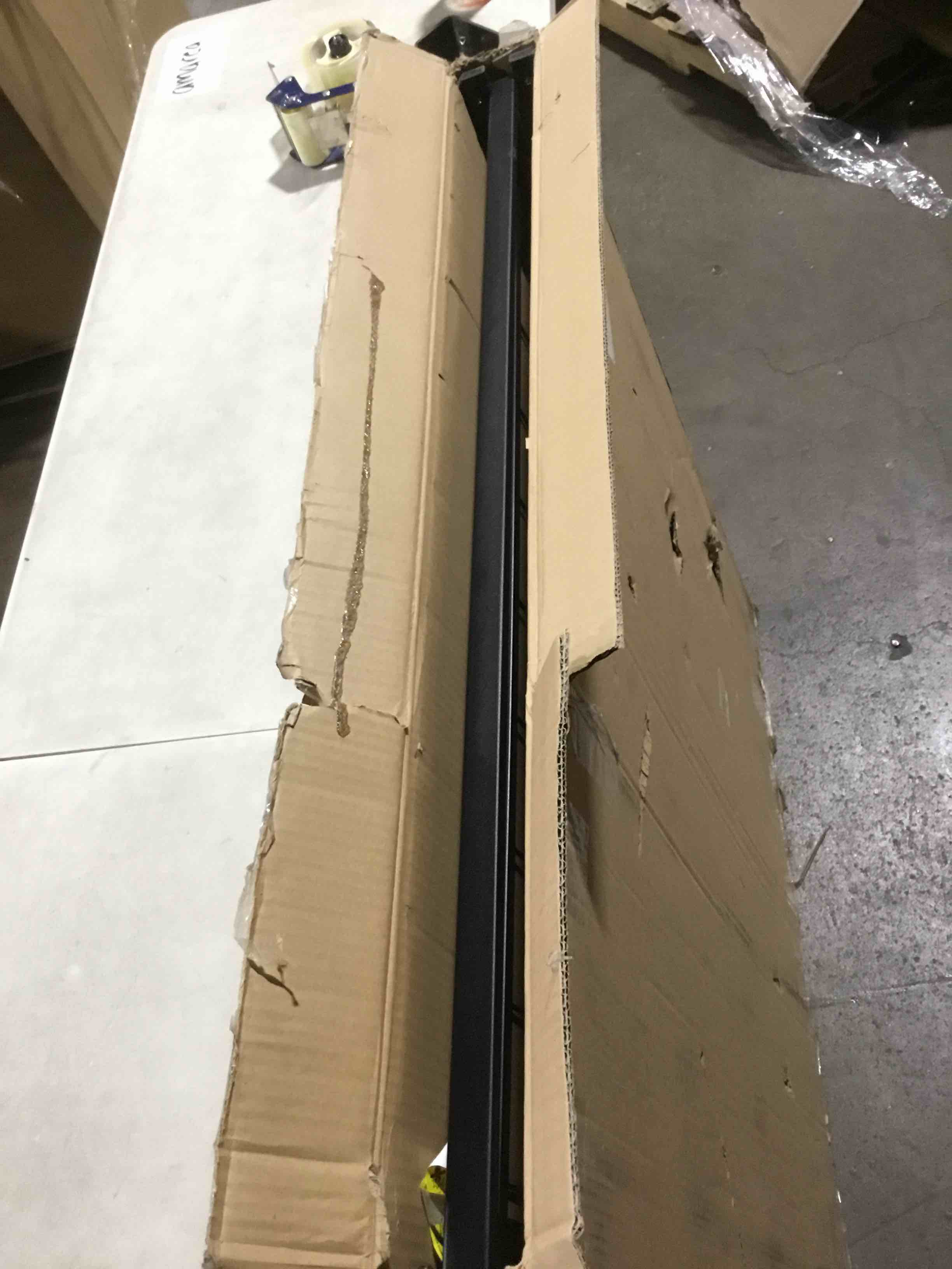 https://s3.amazonaws.com/lotting-images-prod/bidfta/PPE2060494_1739552726890.jpeg