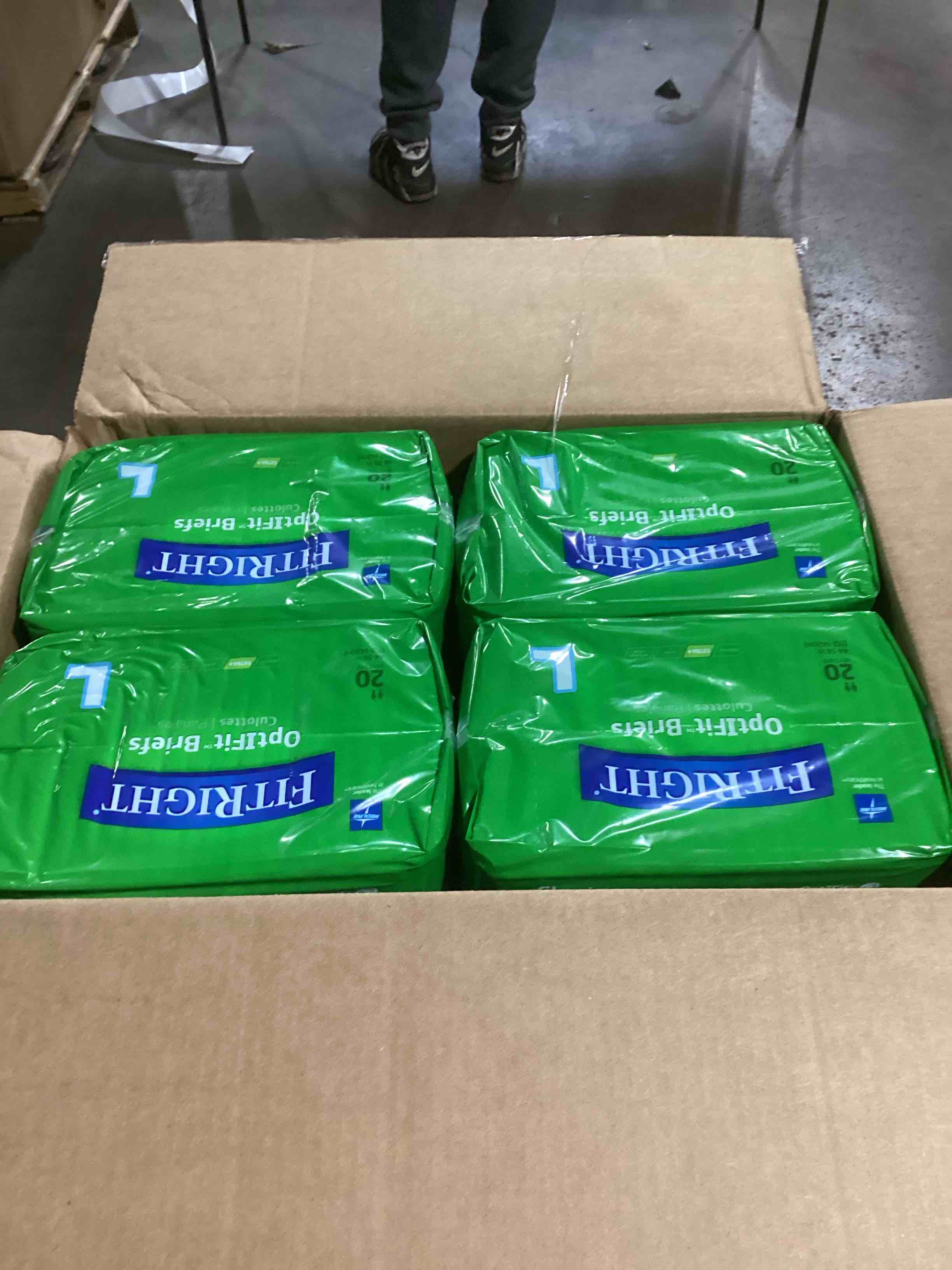 https://s3.amazonaws.com/lotting-images-prod/bidfta/PPE2061132_1740078101015.jpeg