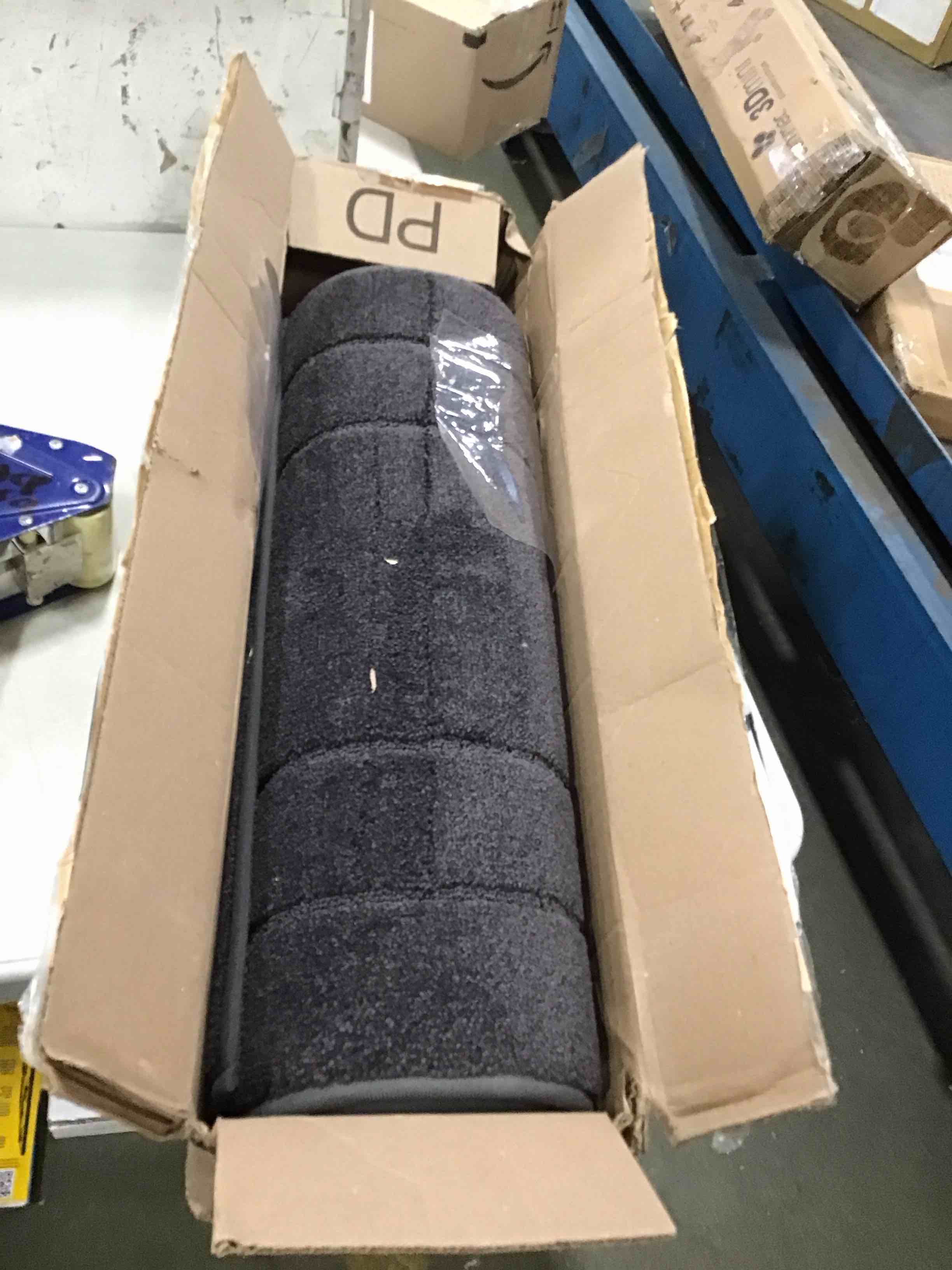 https://s3.amazonaws.com/lotting-images-prod/bidfta/PPE2062171_1738771514338.jpeg