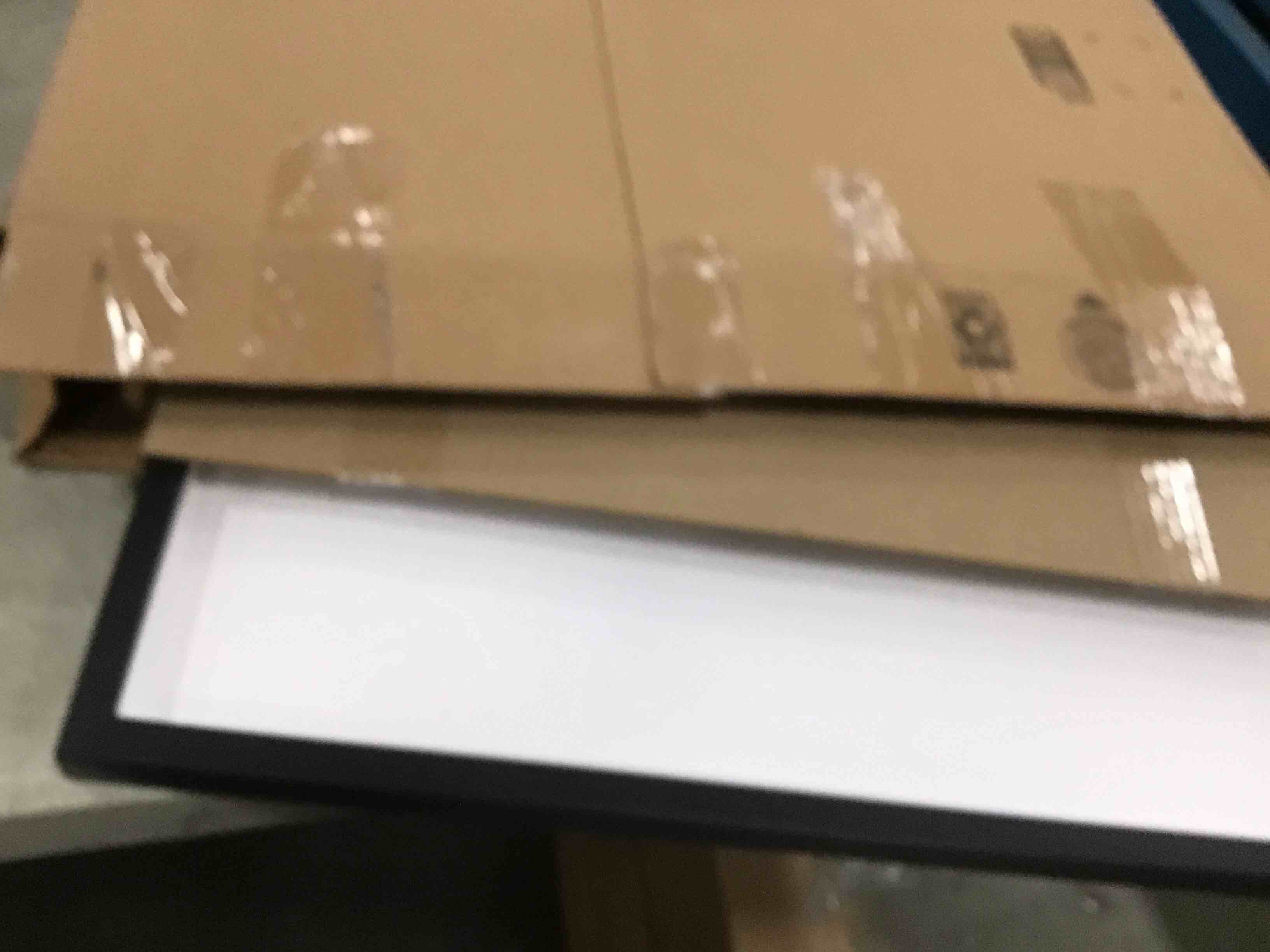 https://s3.amazonaws.com/lotting-images-prod/bidfta/PPE2062549_1738933753411.jpeg