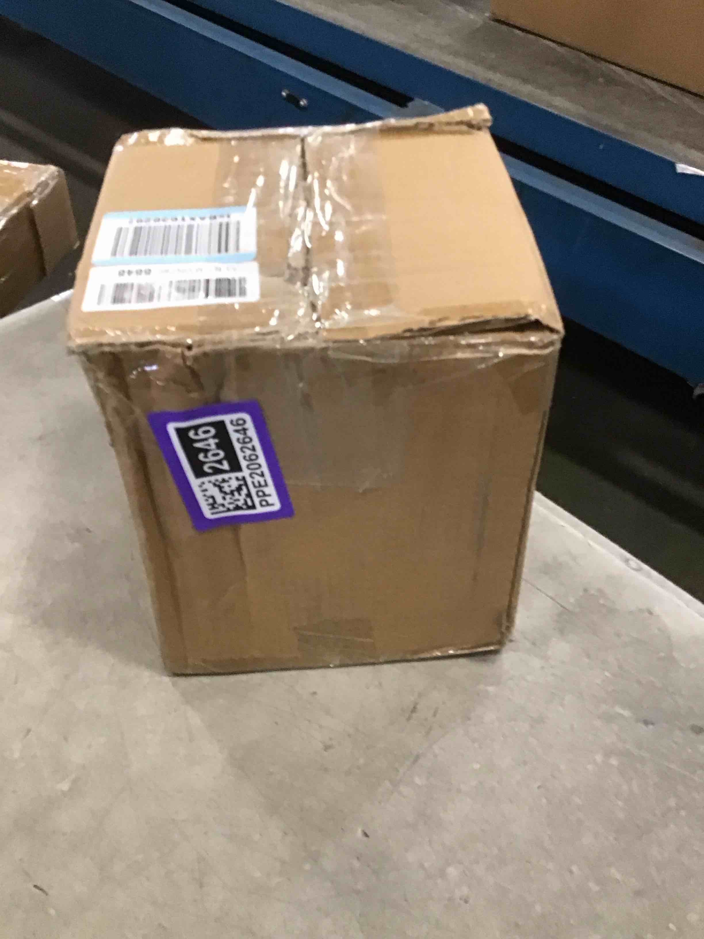 https://s3.amazonaws.com/lotting-images-prod/bidfta/PPE2062647_1738942155160.jpeg