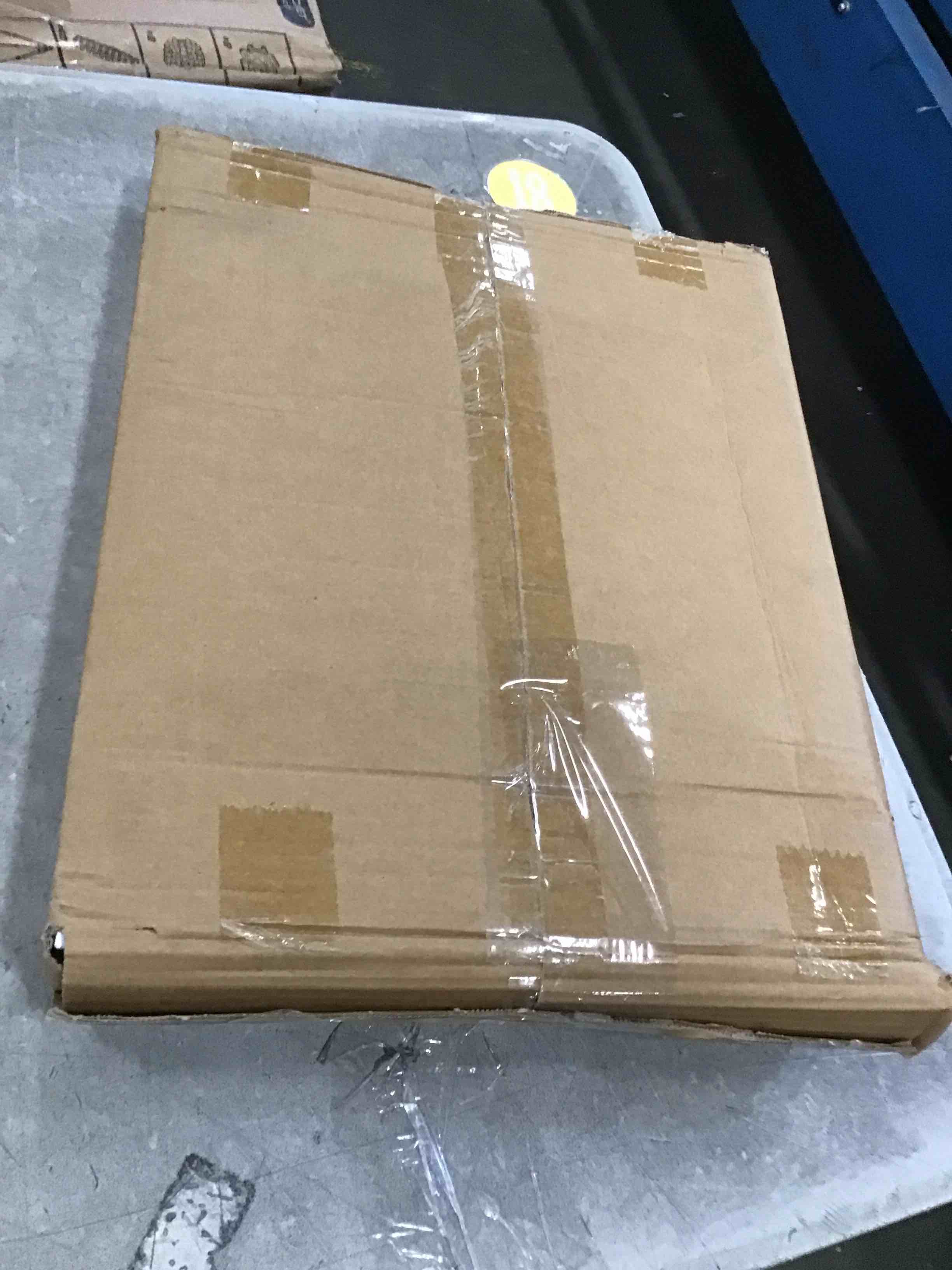 https://s3.amazonaws.com/lotting-images-prod/bidfta/PPE2062693_1738947372895.jpeg