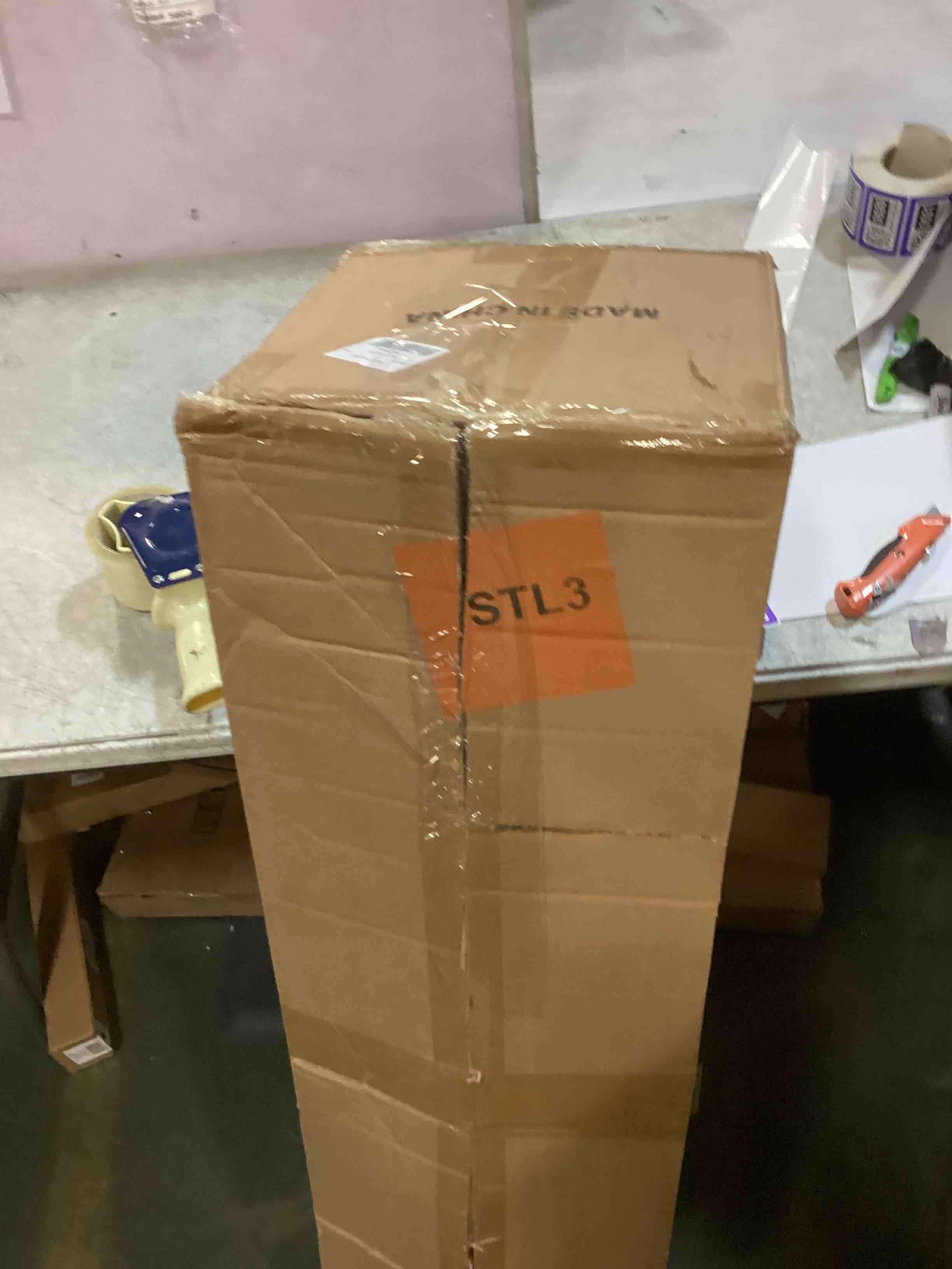 https://s3.amazonaws.com/lotting-images-prod/bidfta/PPE2063505_1739455483377.jpeg