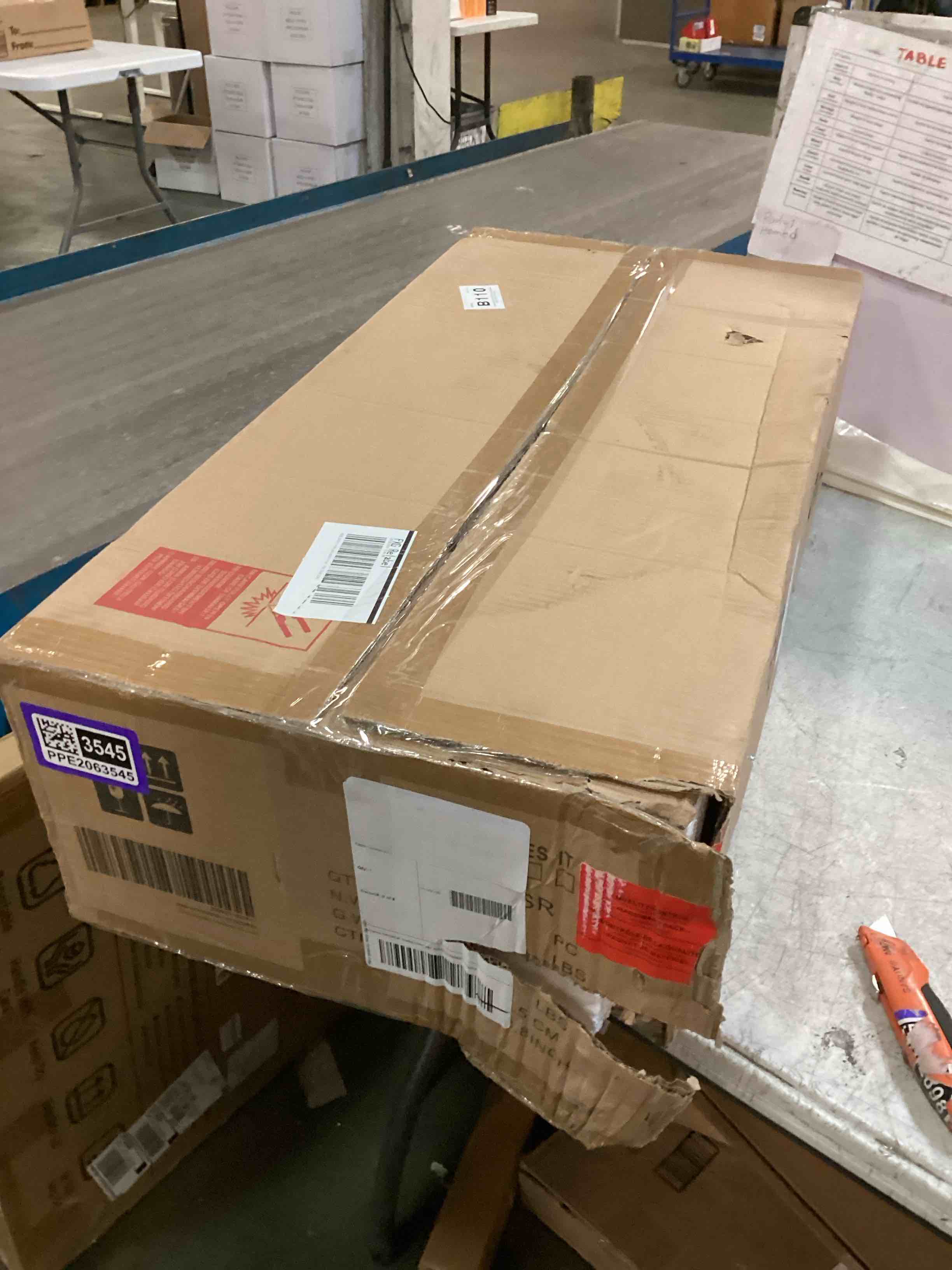 https://s3.amazonaws.com/lotting-images-prod/bidfta/PPE2063545_1739458313446.jpeg