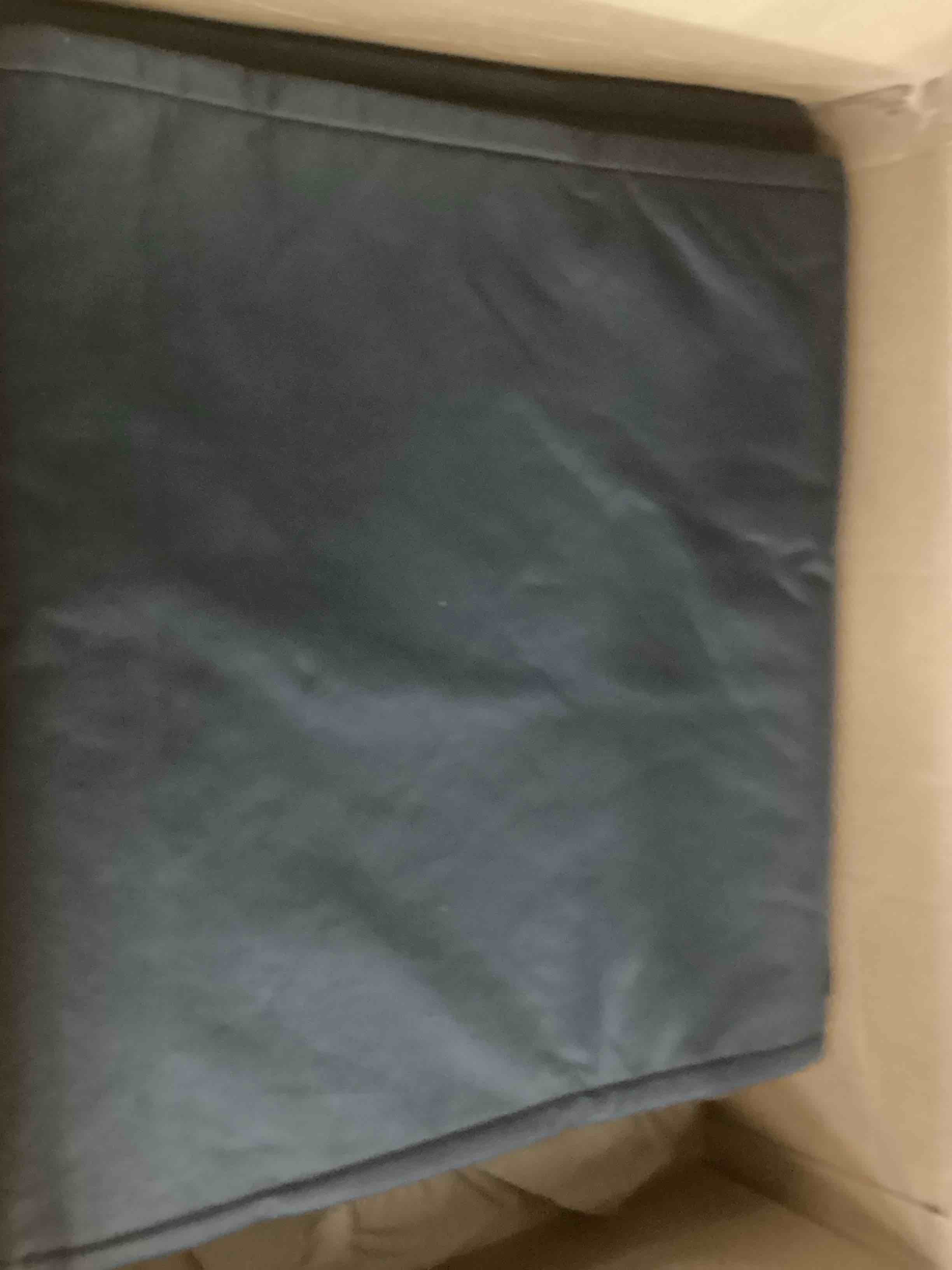 https://s3.amazonaws.com/lotting-images-prod/bidfta/PPE2065073_1738947397314.jpeg