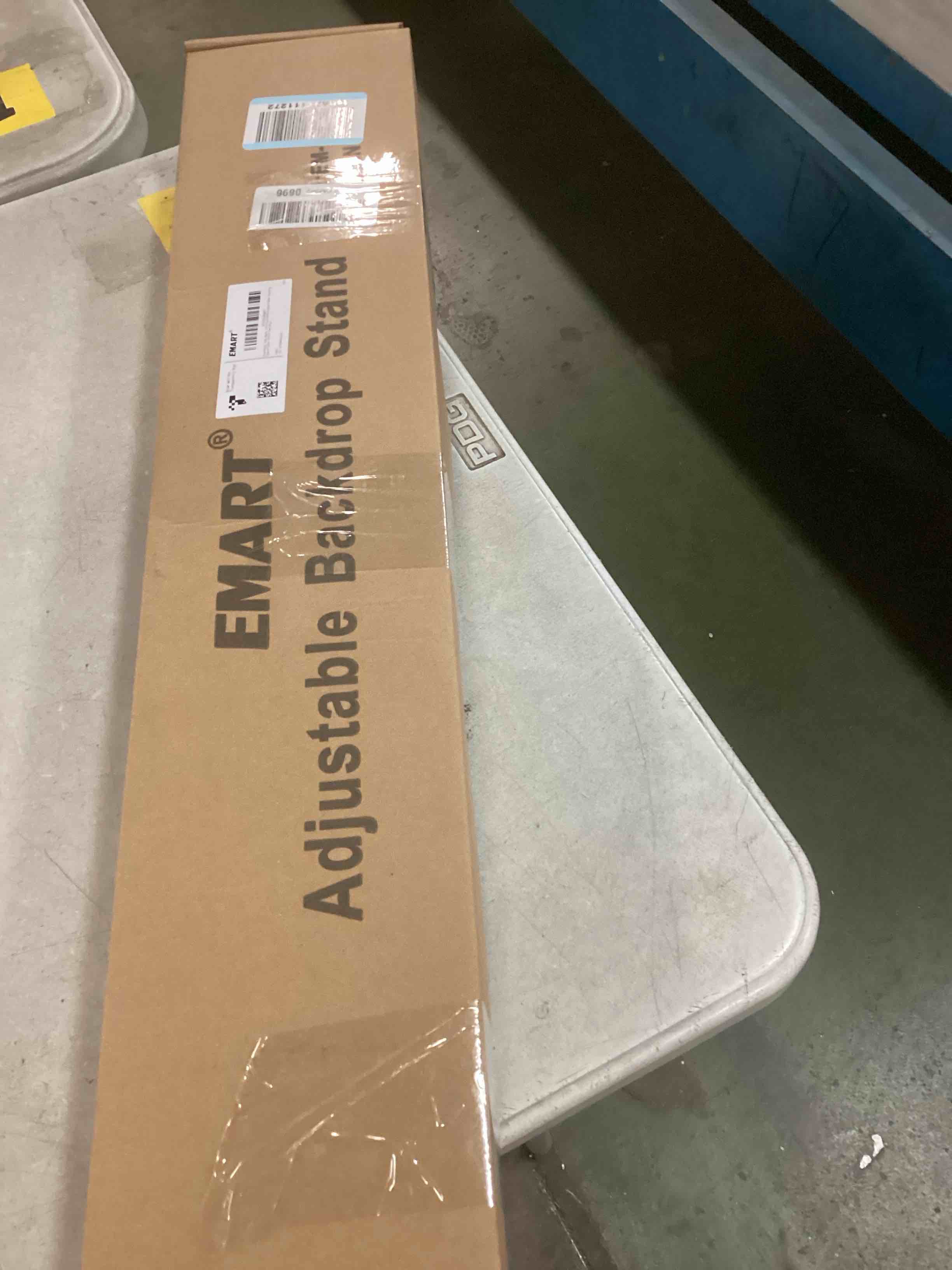 https://s3.amazonaws.com/lotting-images-prod/bidfta/PPE2065641_1740146803378.jpeg