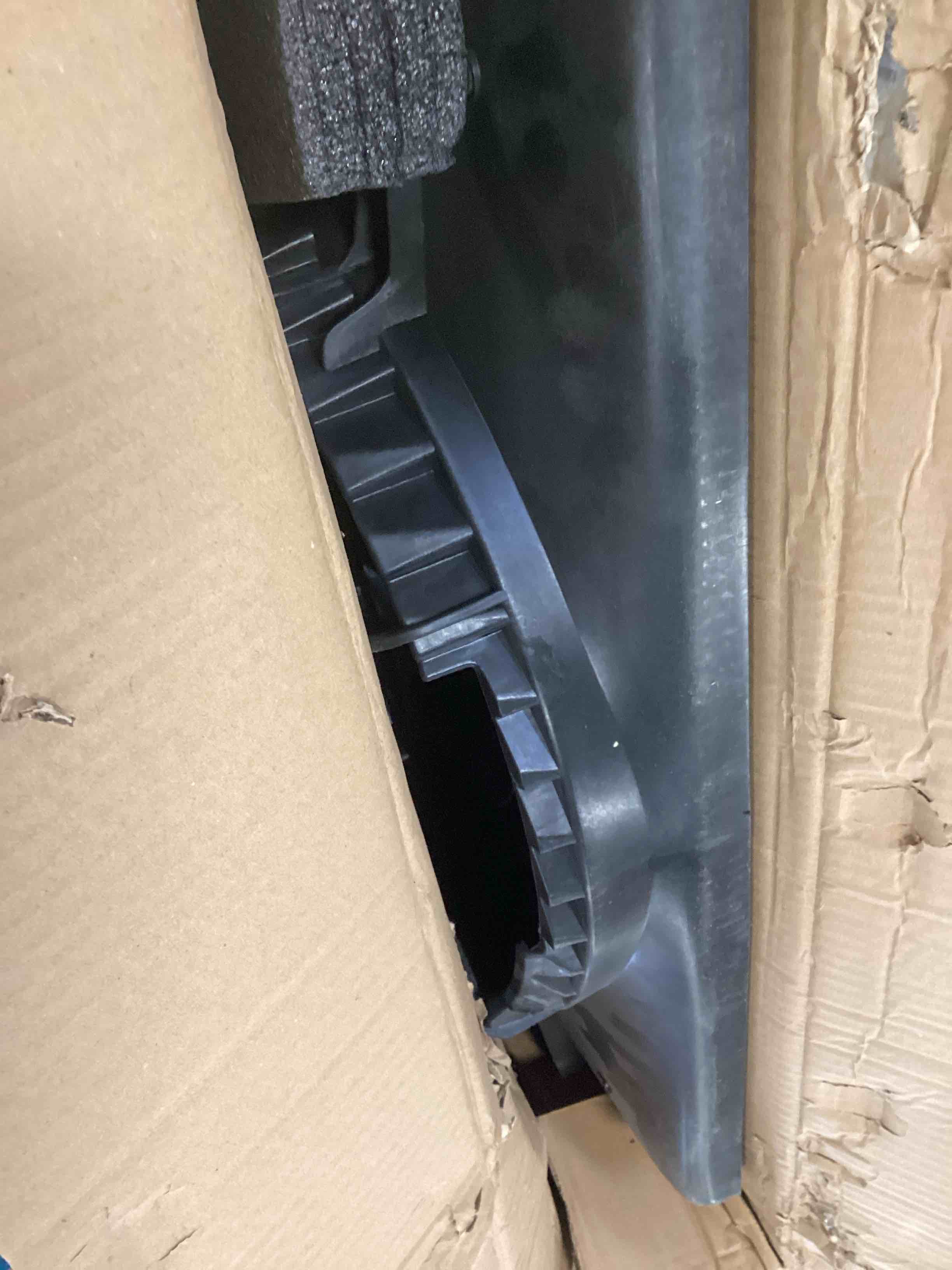 https://s3.amazonaws.com/lotting-images-prod/bidfta/PPE2067214_1741011373209.jpeg