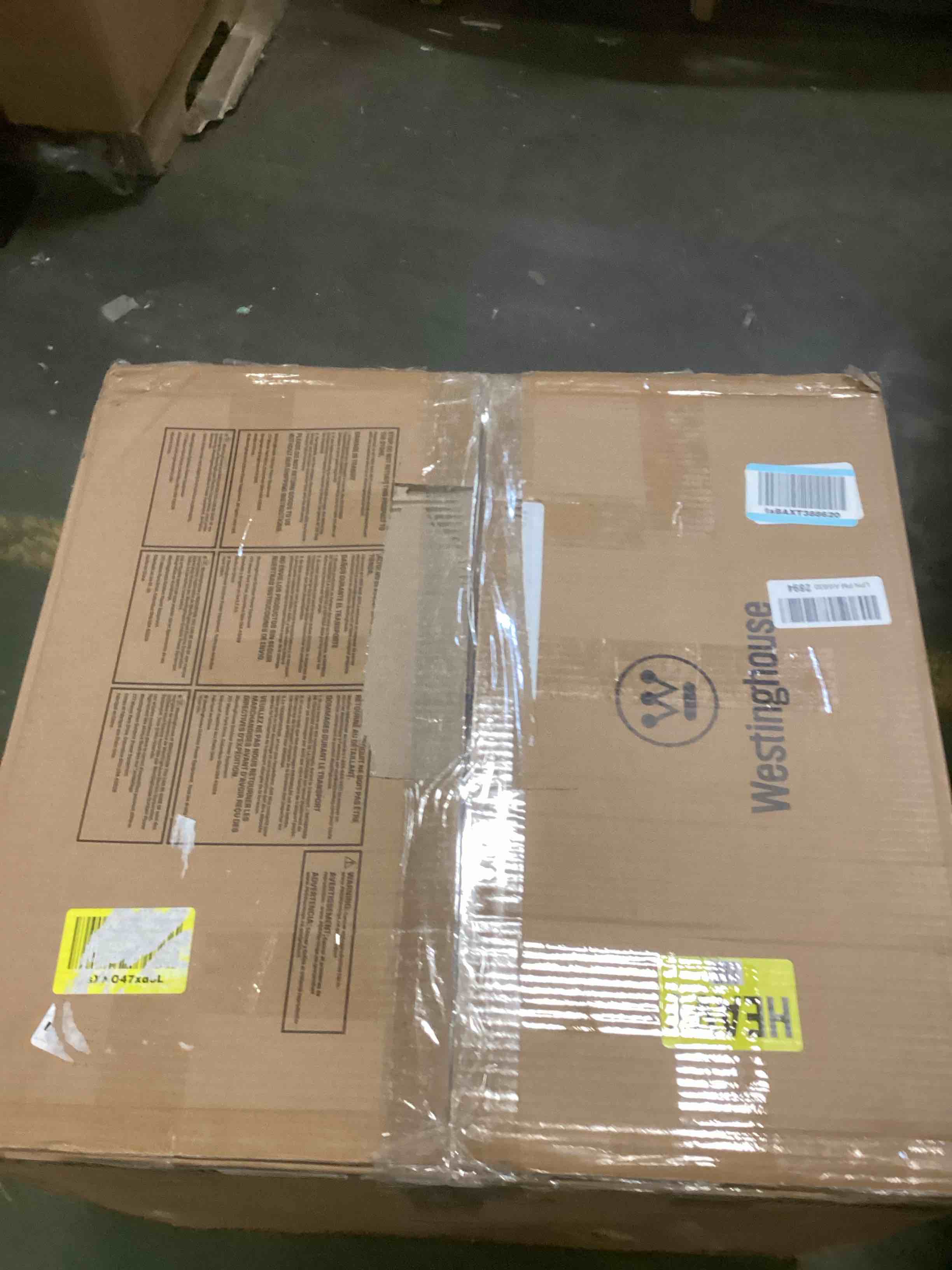 https://s3.amazonaws.com/lotting-images-prod/bidfta/PPE2067388_1741034414775.jpeg