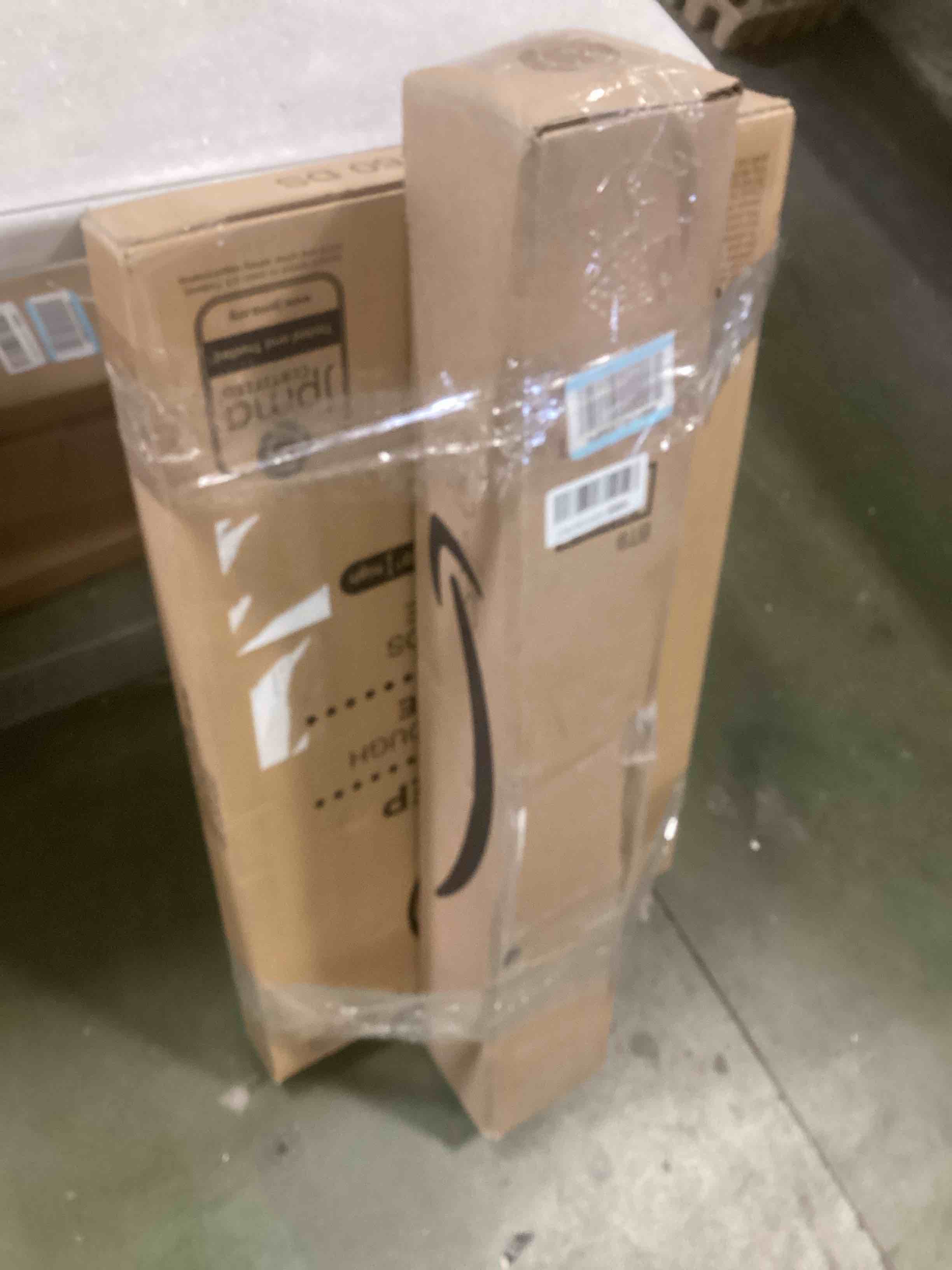 https://s3.amazonaws.com/lotting-images-prod/bidfta/PPE2067590_1741114787523.jpeg