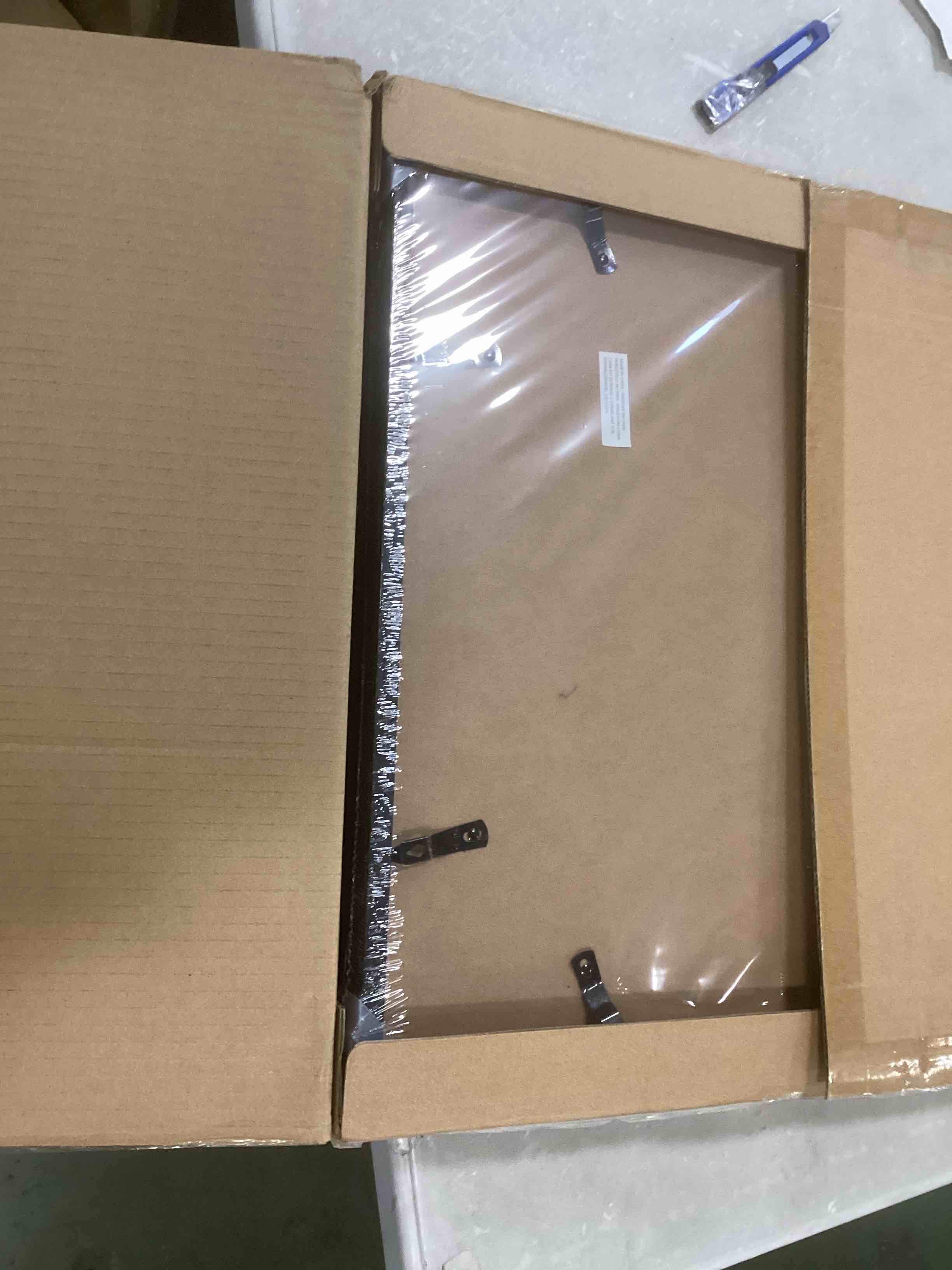 https://s3.amazonaws.com/lotting-images-prod/bidfta/PPE2067649_1741121302824.jpeg