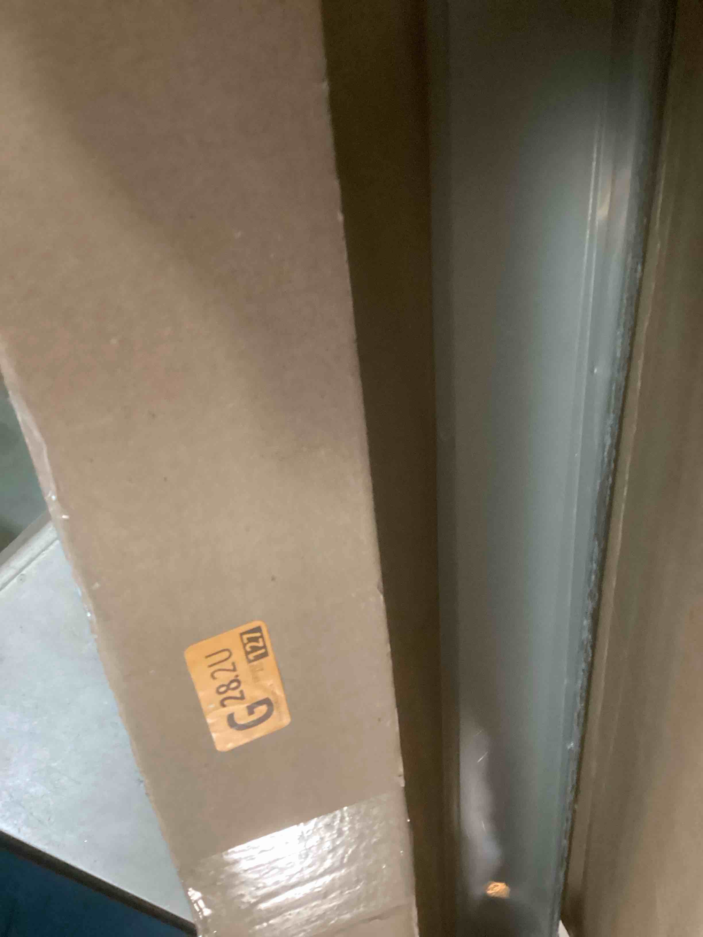 https://s3.amazonaws.com/lotting-images-prod/bidfta/PPE2067671_1741179884855.jpeg
