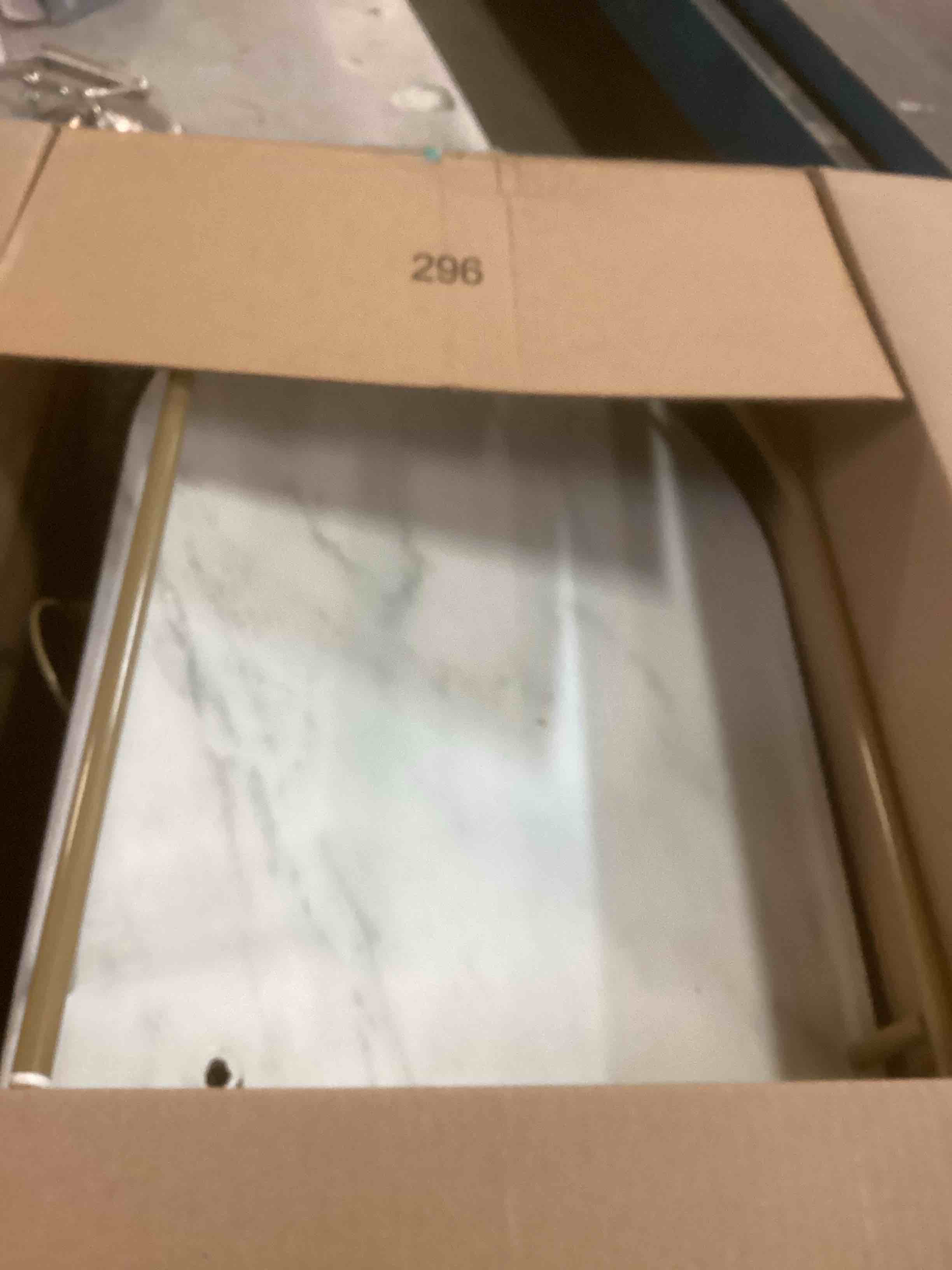 https://s3.amazonaws.com/lotting-images-prod/bidfta/PPE2067710_1741183841508.jpeg