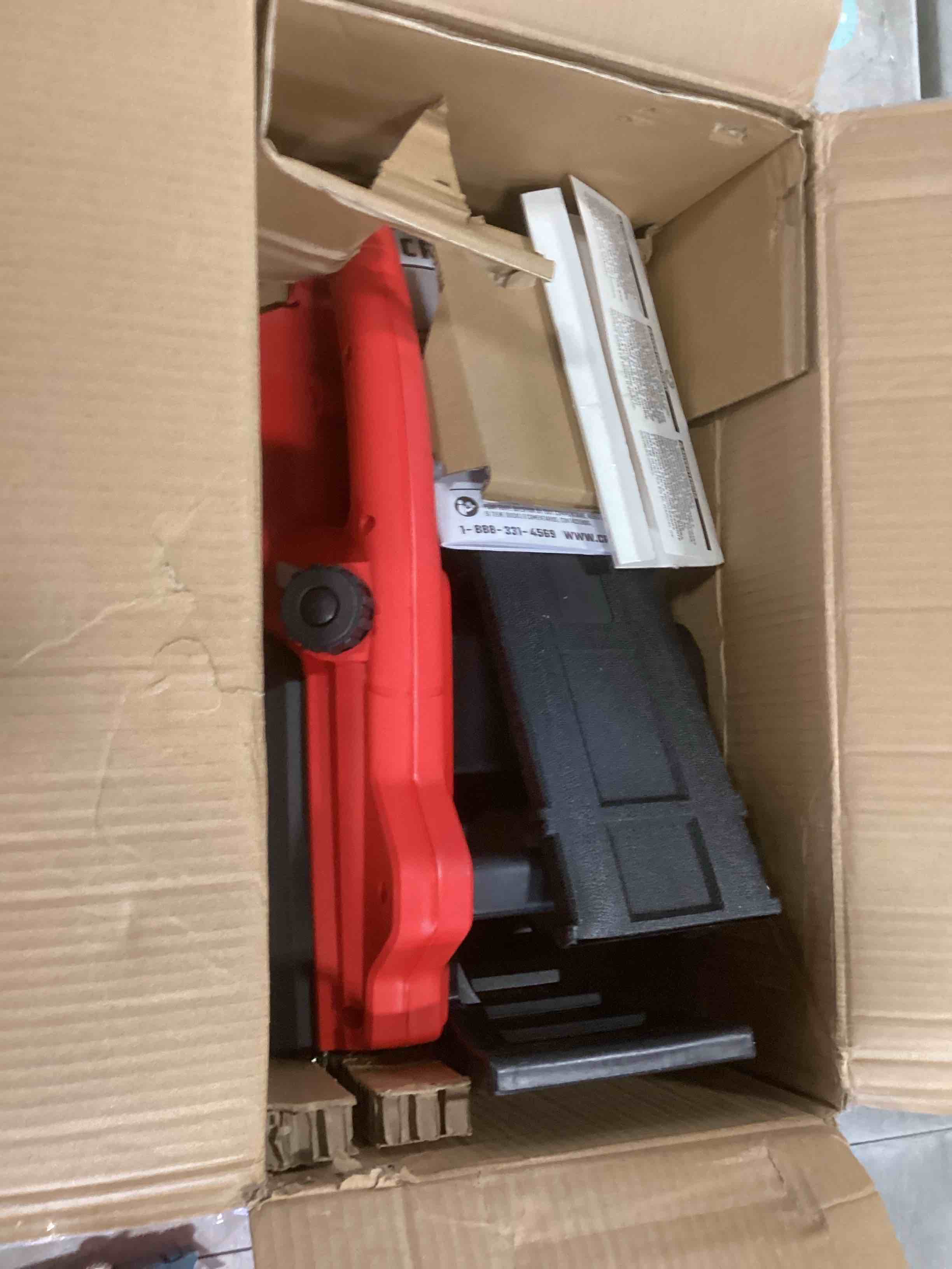 https://s3.amazonaws.com/lotting-images-prod/bidfta/PPE2068393_1739809126552.jpeg