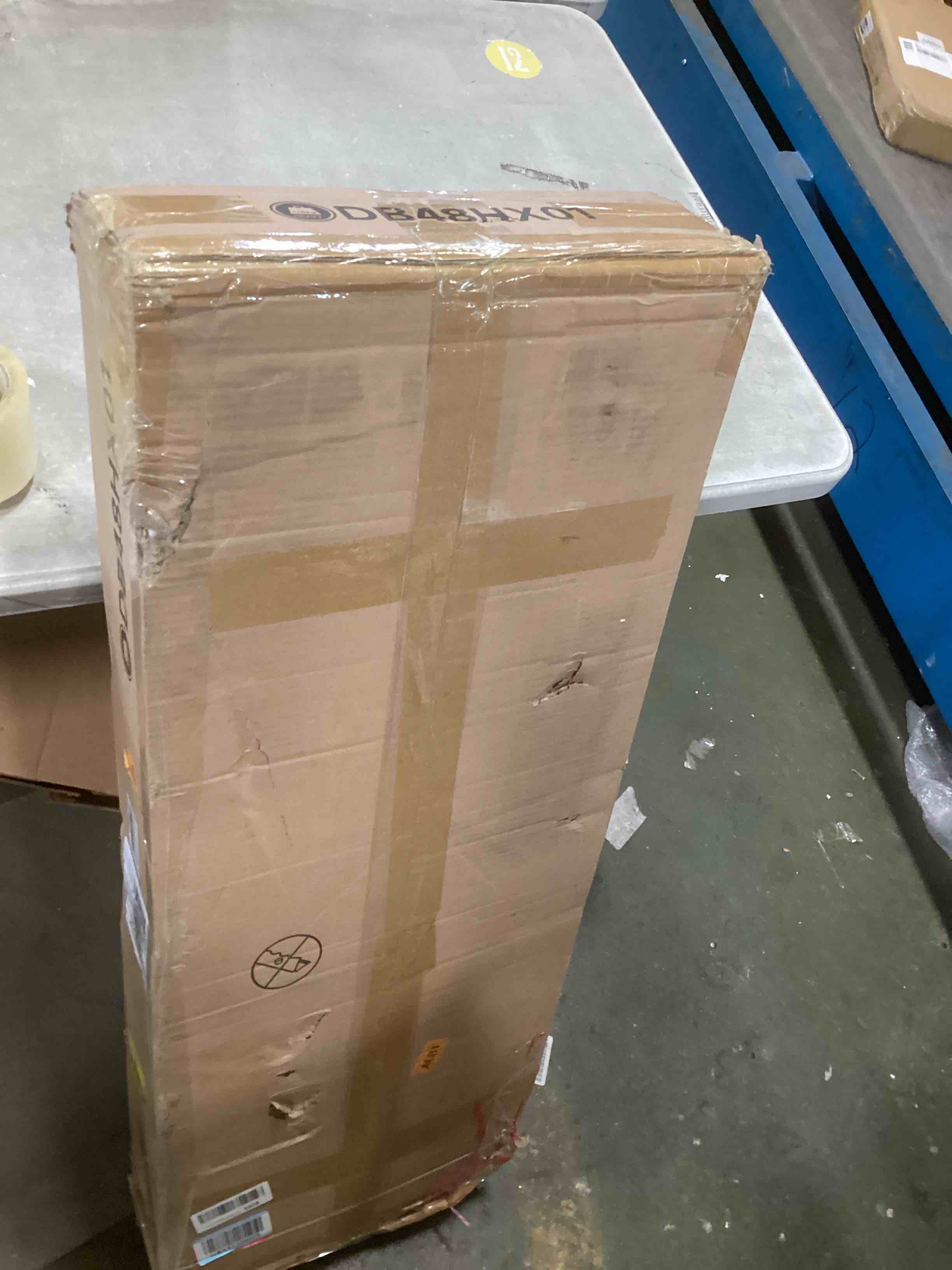 https://s3.amazonaws.com/lotting-images-prod/bidfta/PPE2068677_1739903027618.jpeg