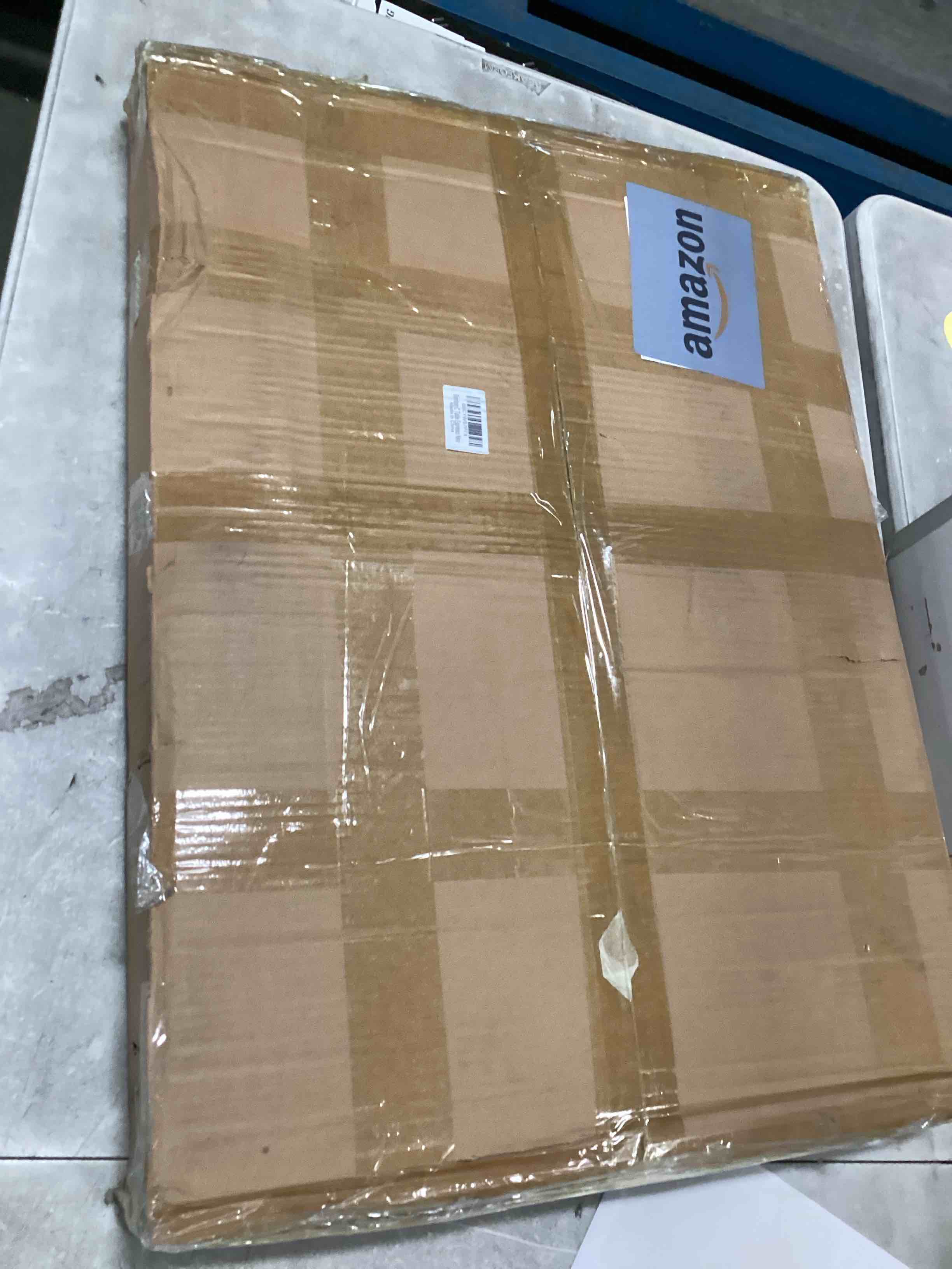 https://s3.amazonaws.com/lotting-images-prod/bidfta/PPE2068796_1739975159489.jpeg