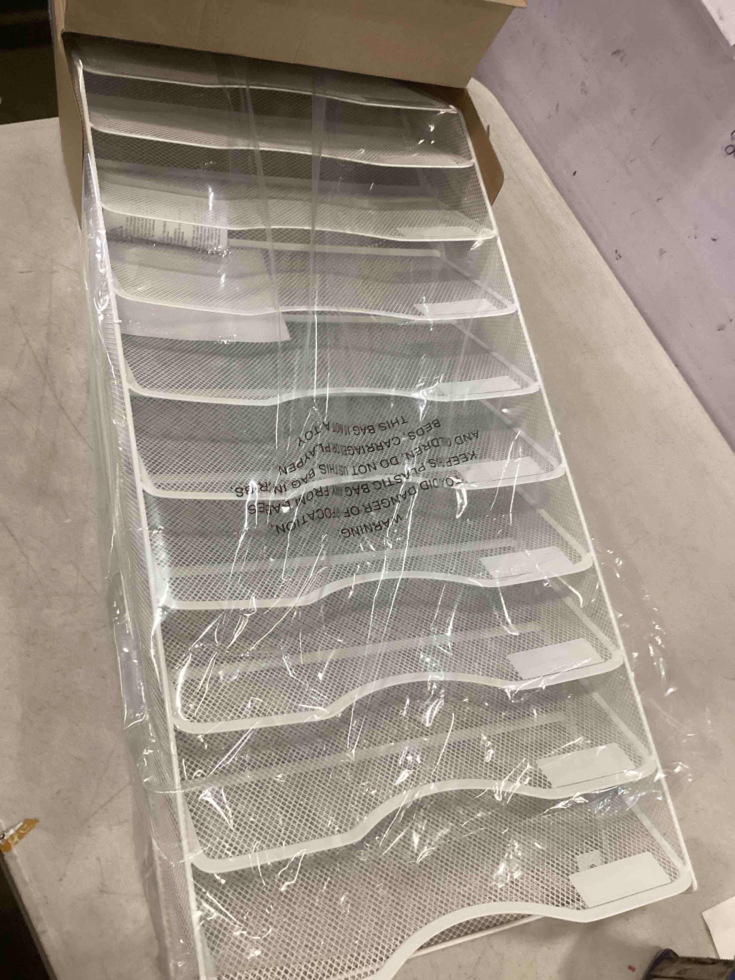 https://s3.amazonaws.com/lotting-images-prod/bidfta/PPE2070015_1740501088116.jpeg