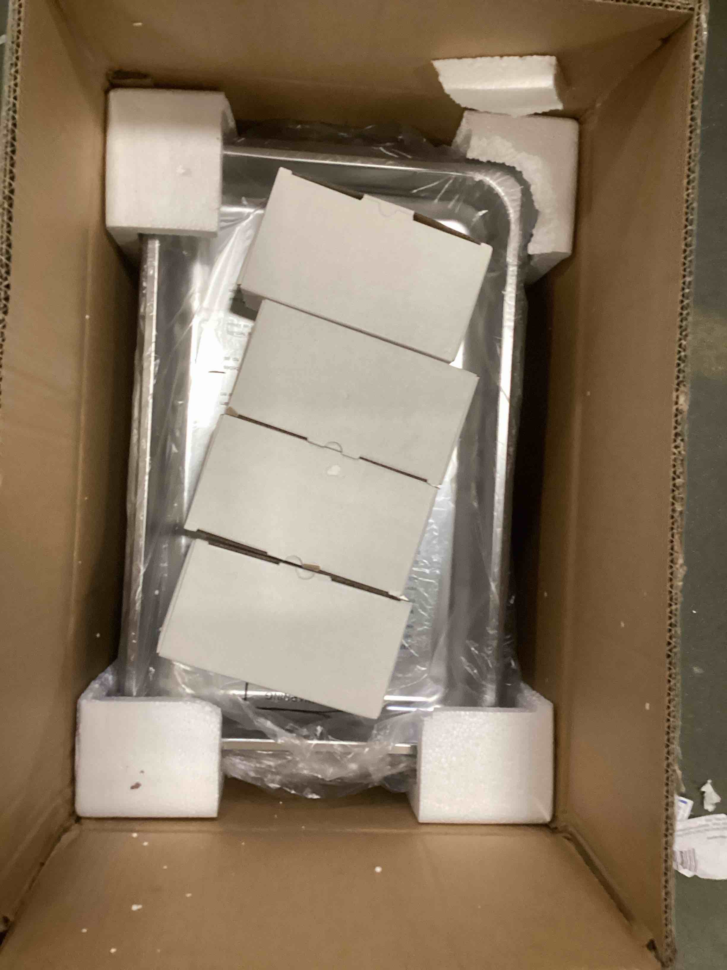 https://s3.amazonaws.com/lotting-images-prod/bidfta/PPE2070187_1740580234668.jpeg