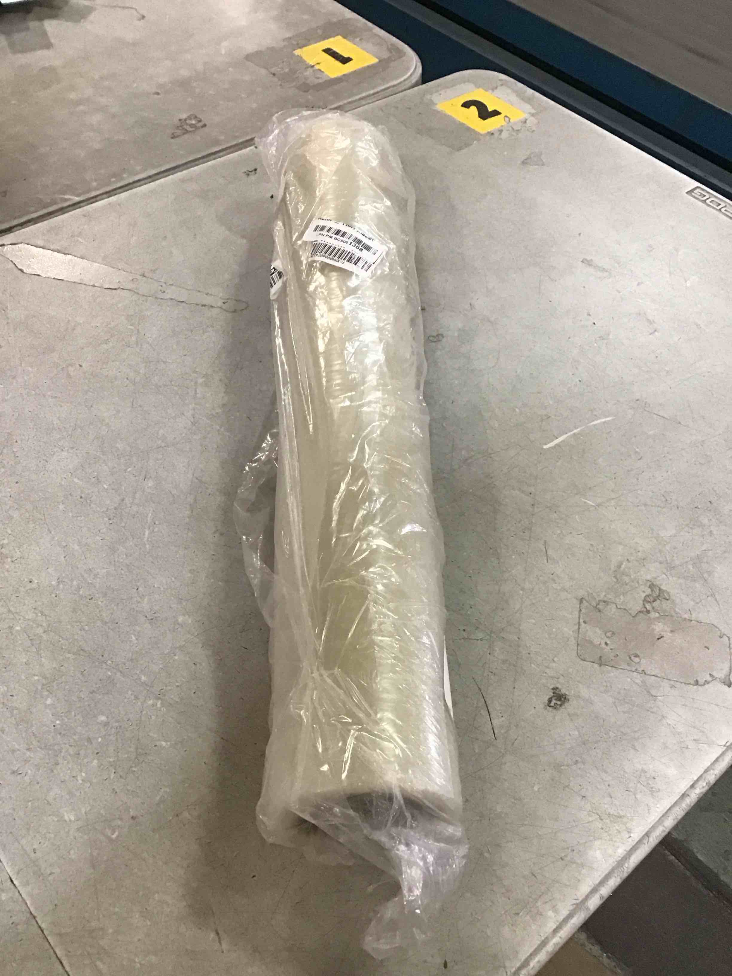 https://s3.amazonaws.com/lotting-images-prod/bidfta/PPE2071149_1739214193929.jpeg
