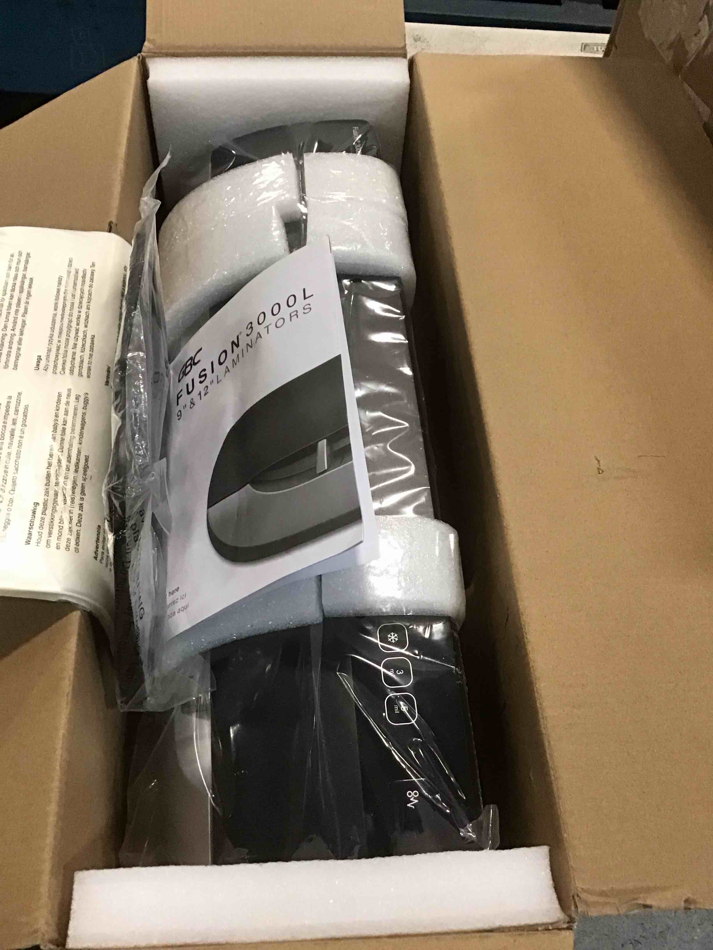 https://s3.amazonaws.com/lotting-images-prod/bidfta/PPE2071655_1739454413462.jpeg
