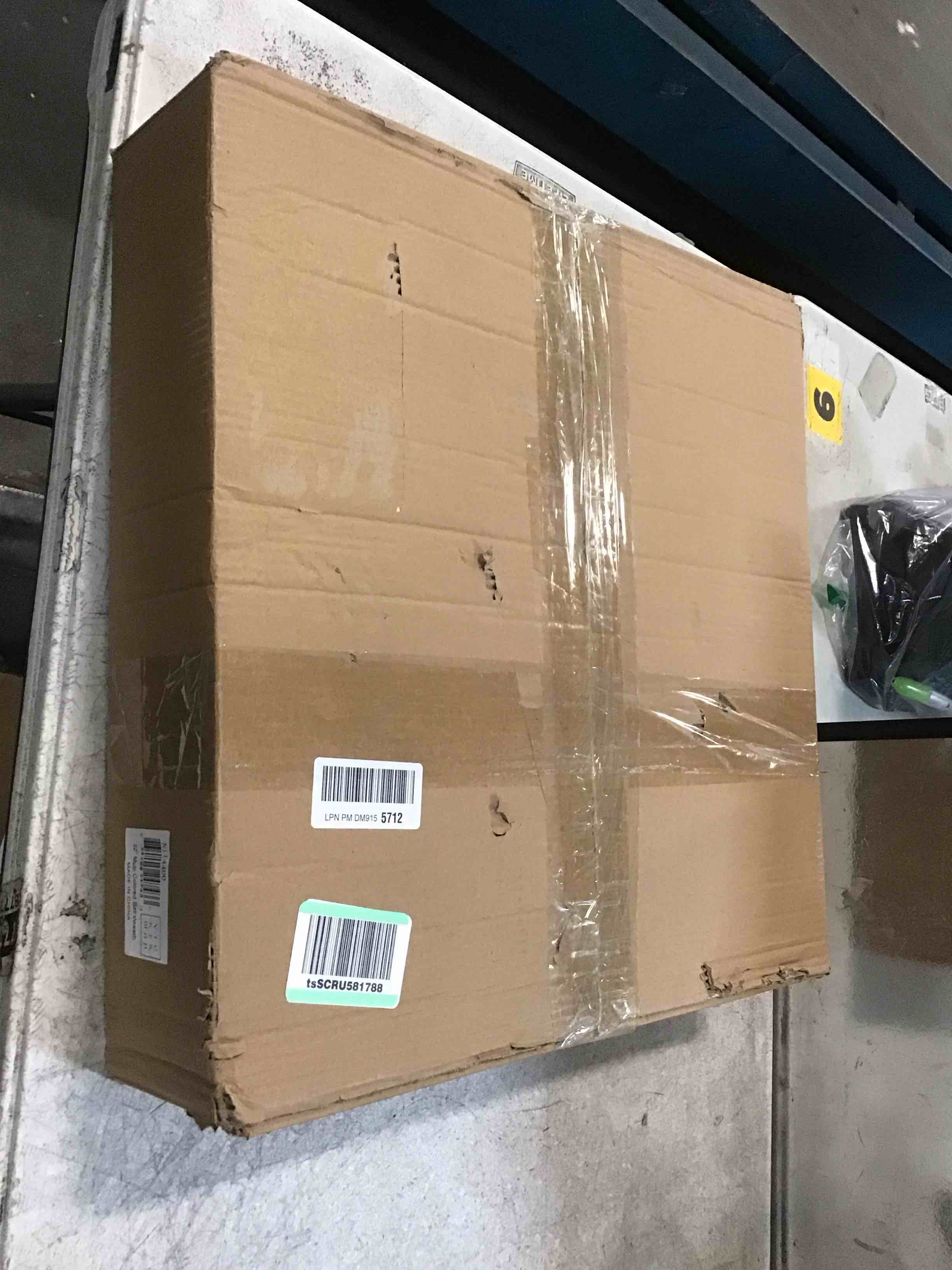 https://s3.amazonaws.com/lotting-images-prod/bidfta/PPE2071789_1739471354498.jpeg