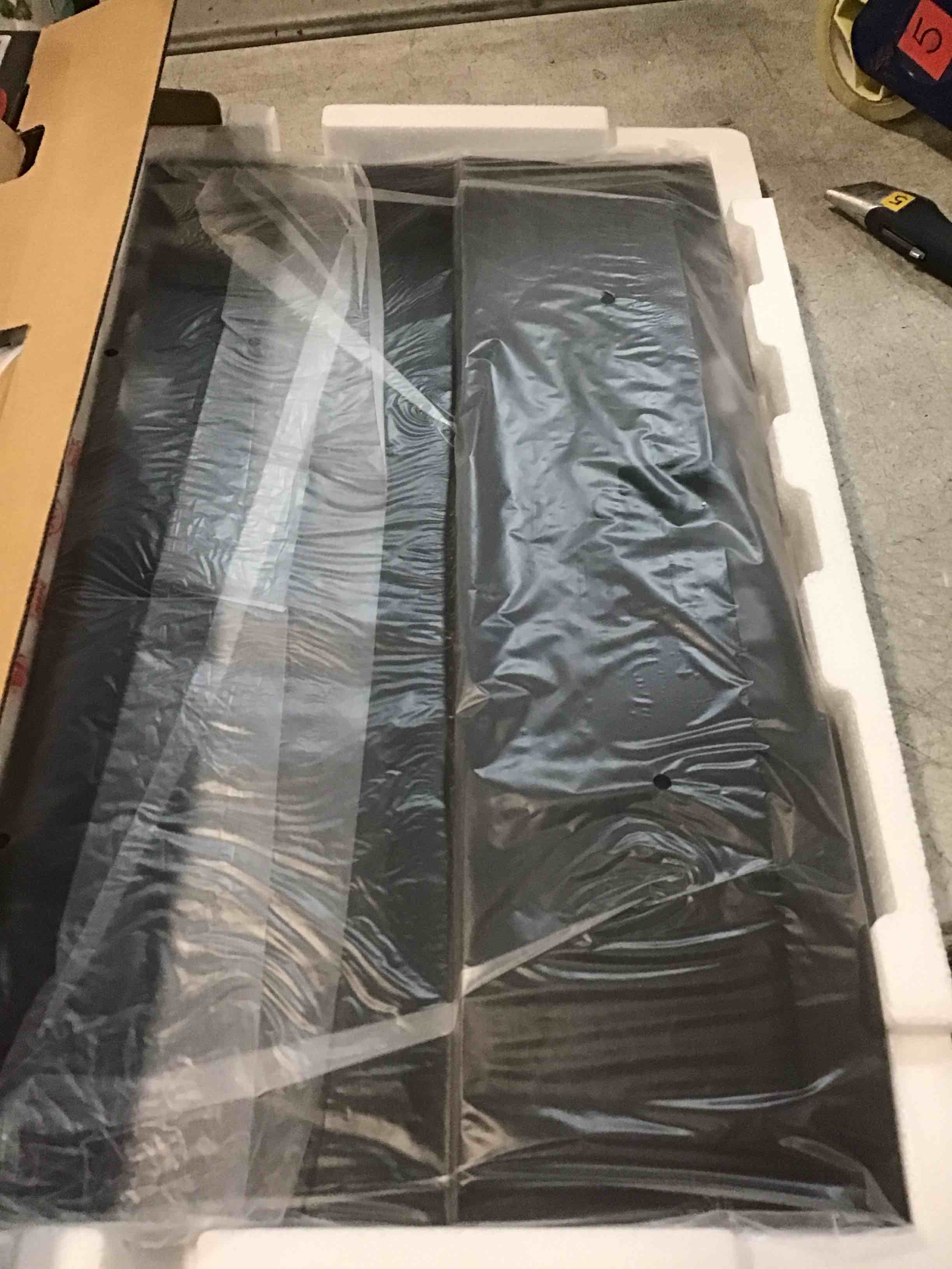 https://s3.amazonaws.com/lotting-images-prod/bidfta/PPE2071807_1739473372397.jpeg