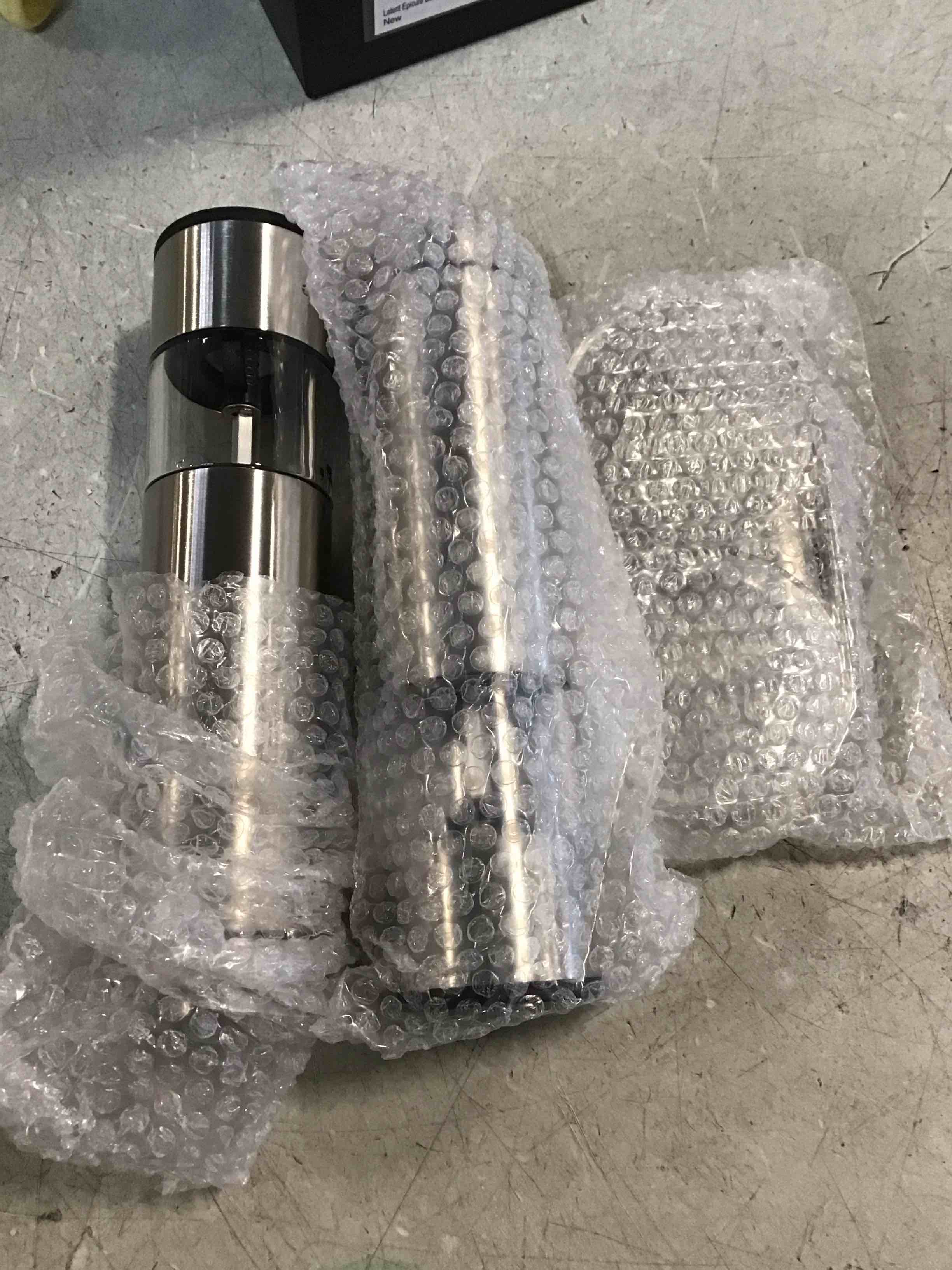 https://s3.amazonaws.com/lotting-images-prod/bidfta/PPE2071936_1739543578785.jpeg