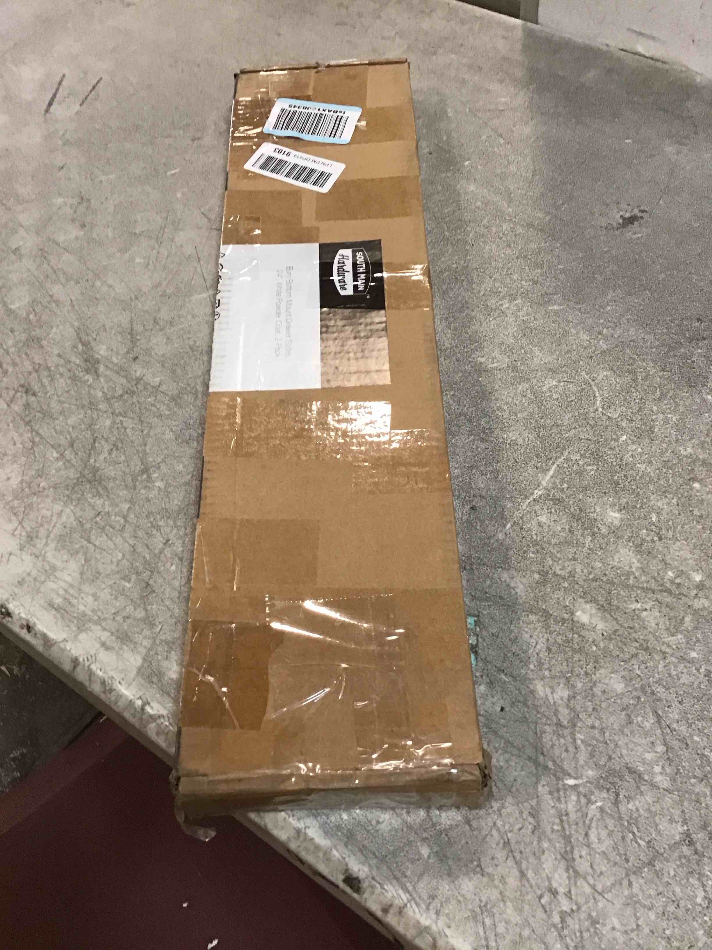 https://s3.amazonaws.com/lotting-images-prod/bidfta/PPE2072283_1739820687634.jpeg