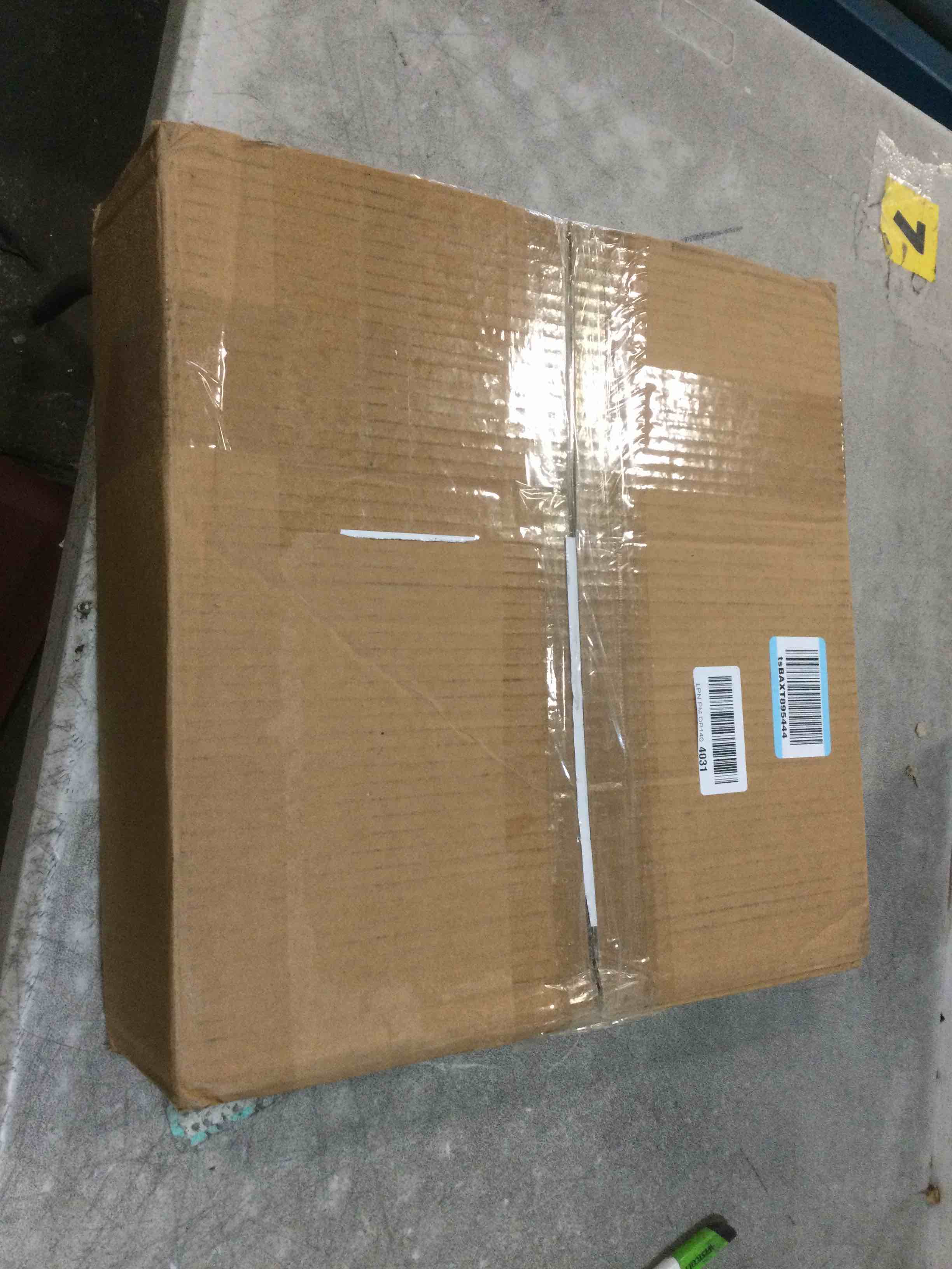 https://s3.amazonaws.com/lotting-images-prod/bidfta/PPE2072320_1739827027754.jpeg