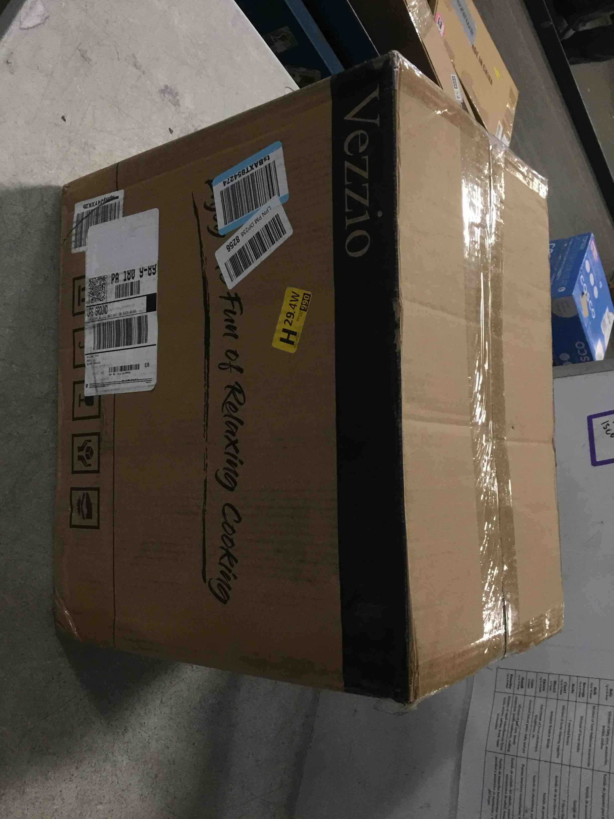 https://s3.amazonaws.com/lotting-images-prod/bidfta/PPE2073070_1740153914465.jpeg