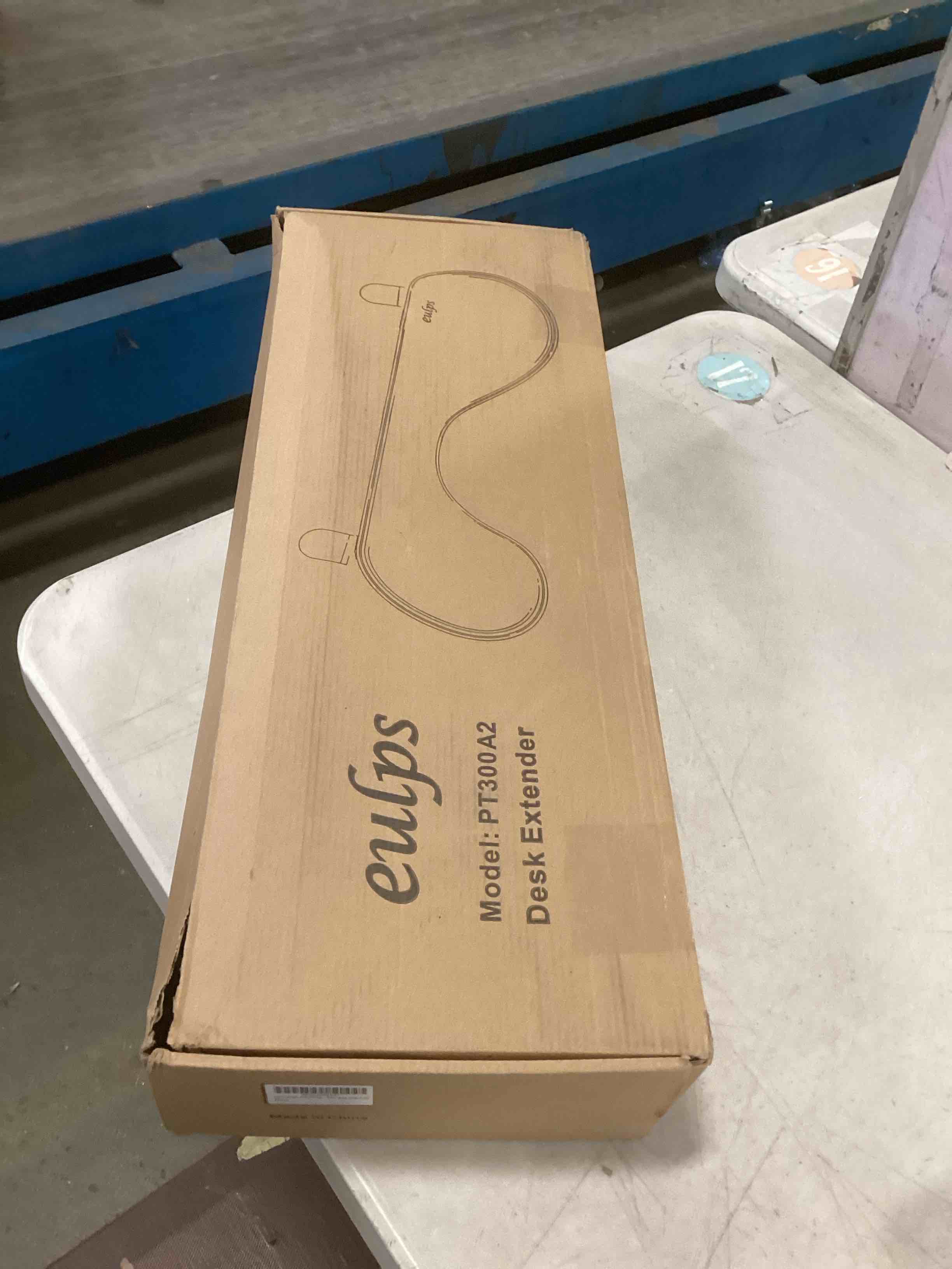 https://s3.amazonaws.com/lotting-images-prod/bidfta/PPE2076118_1741287819991.jpeg