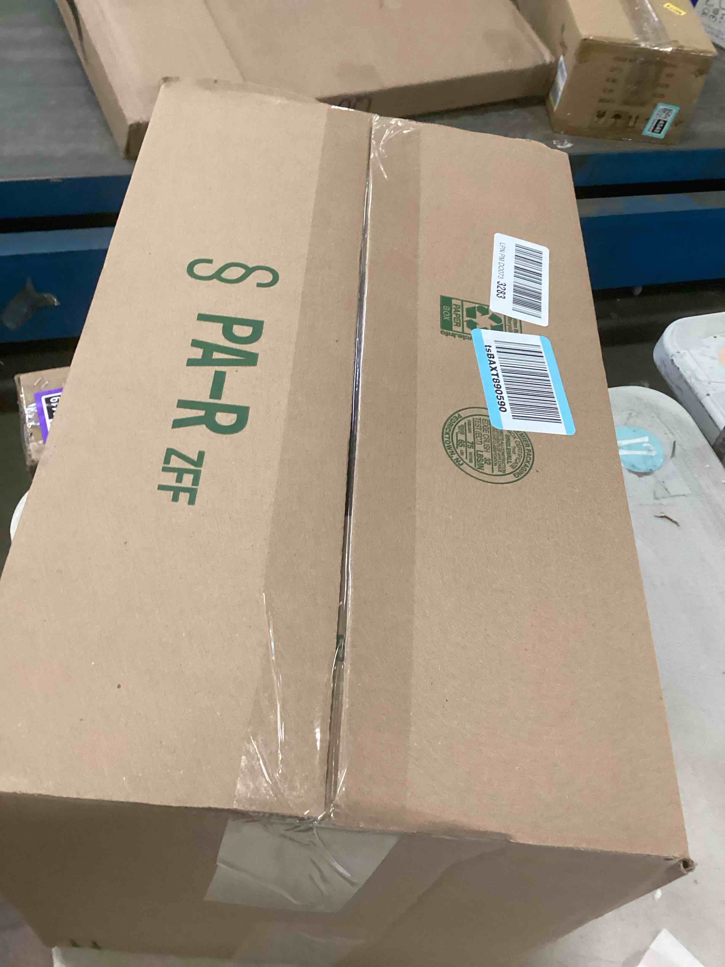 https://s3.amazonaws.com/lotting-images-prod/bidfta/PPE2076135_1741290256937.jpeg