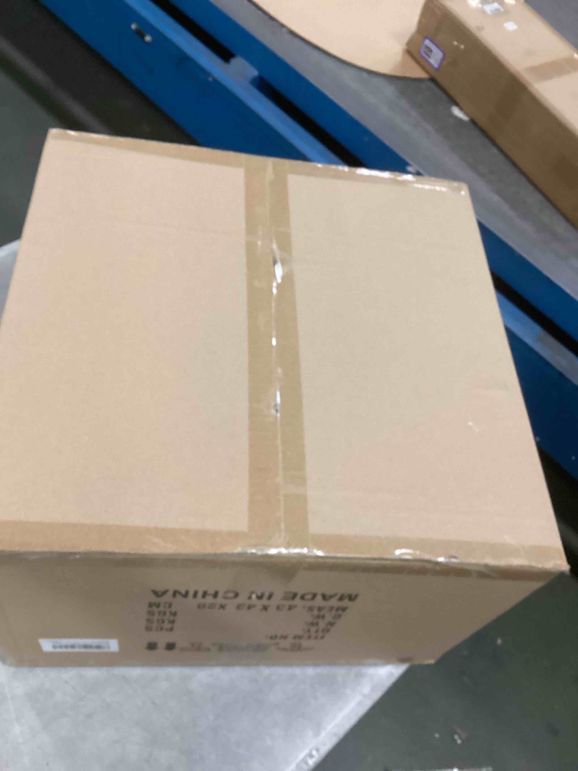 https://s3.amazonaws.com/lotting-images-prod/bidfta/PPE2076524_1741380157372.jpeg