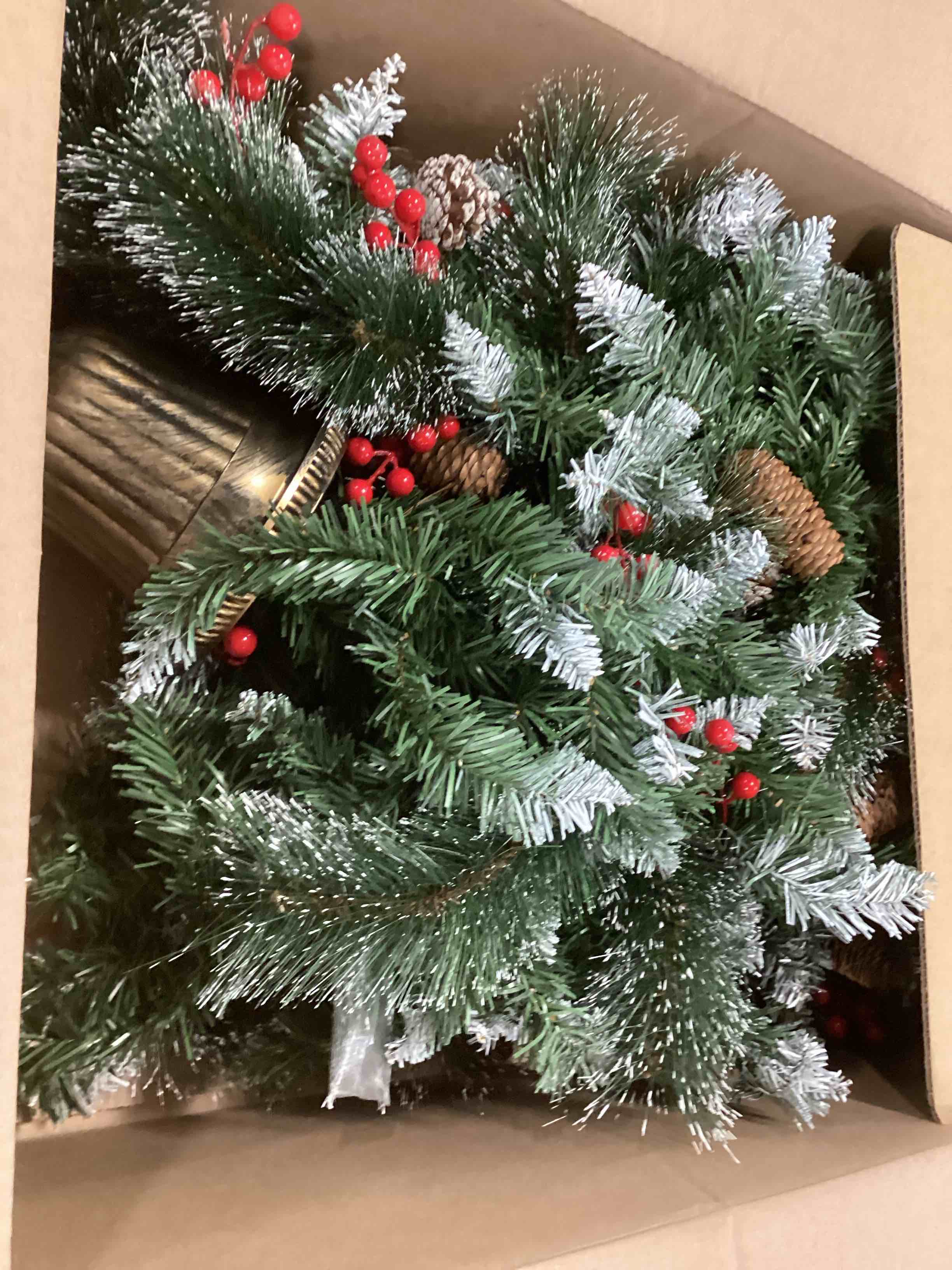 https://s3.amazonaws.com/lotting-images-prod/bidfta/PPE2076691_1741623265322.jpeg