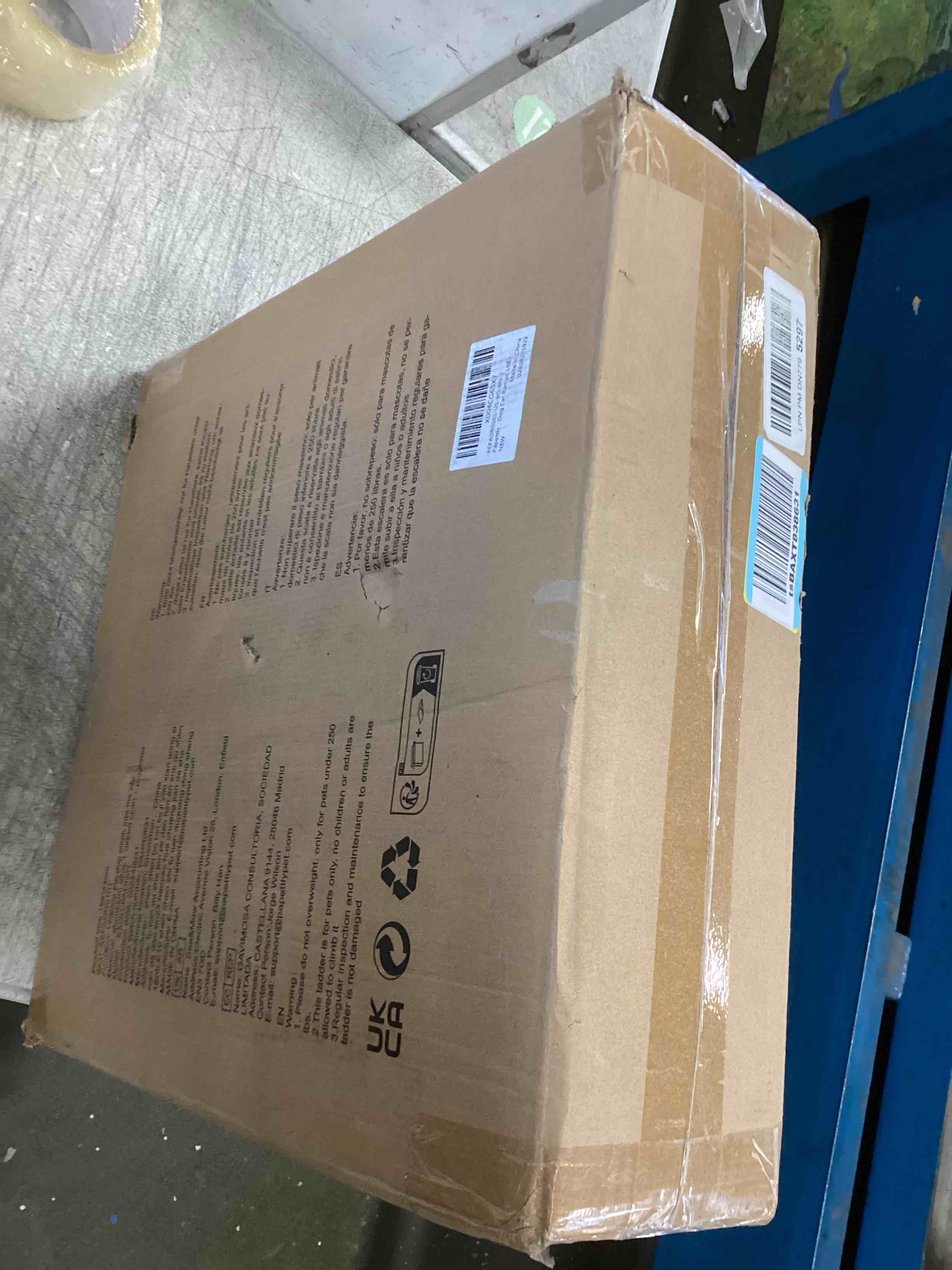https://s3.amazonaws.com/lotting-images-prod/bidfta/PPE2076771_1741636134139.jpeg