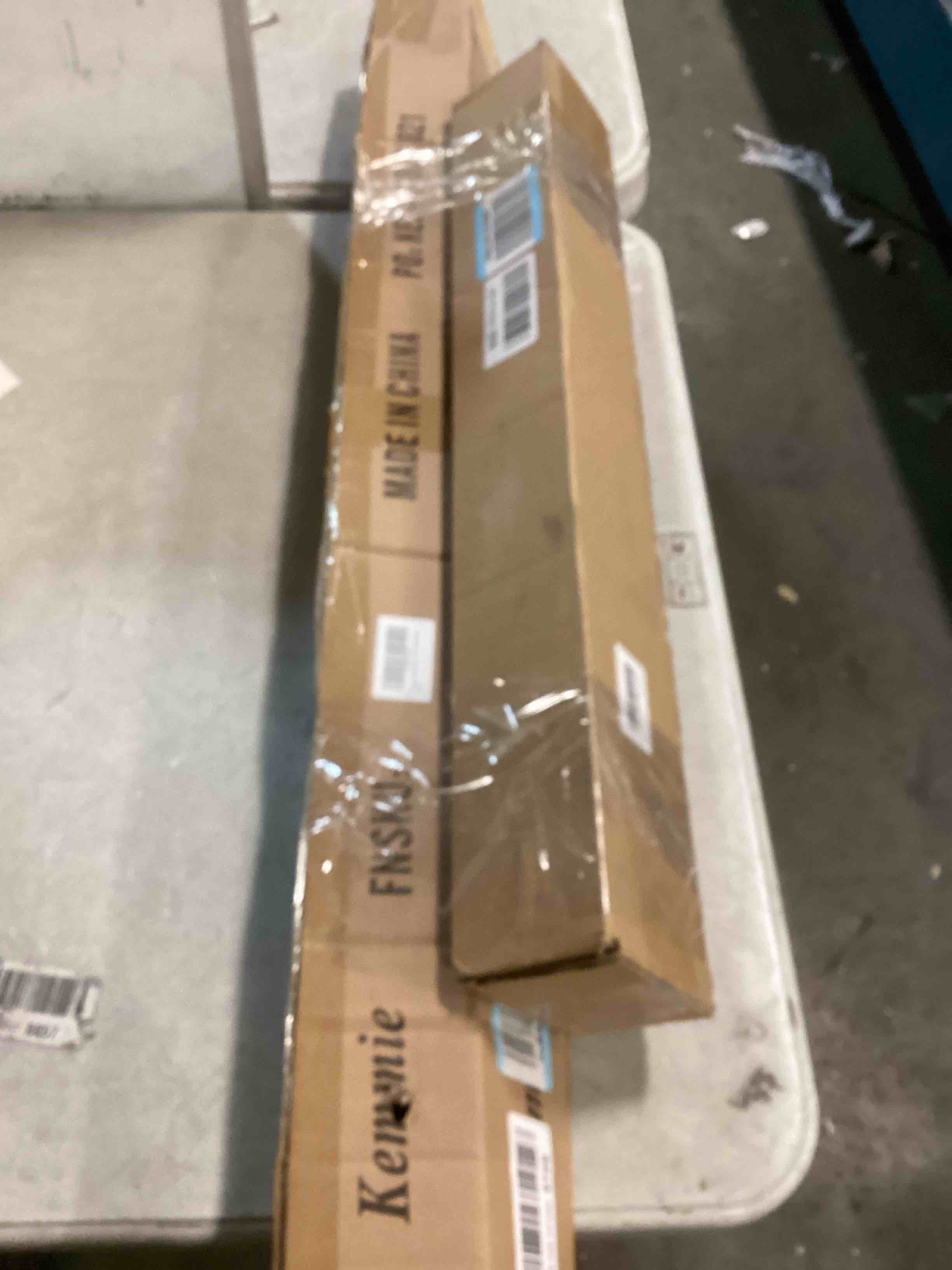 https://s3.amazonaws.com/lotting-images-prod/bidfta/PPE2077557_1738852211221.jpeg